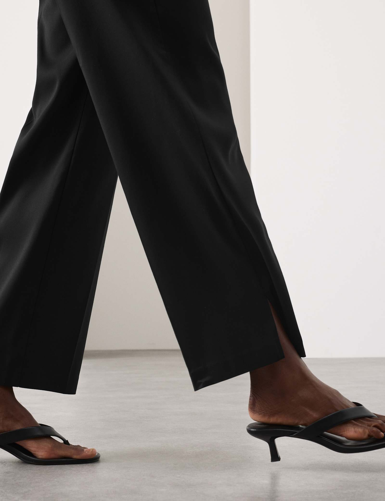 Lyocell Rich Tailored Straight Leg Trousers - image 5