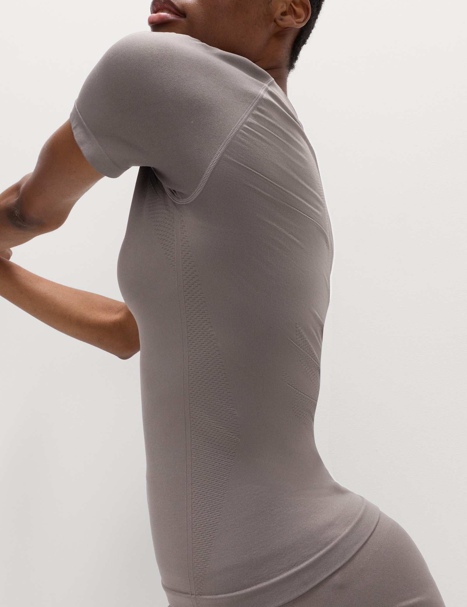 Crew Neck Seamless Fitted Top - image 5