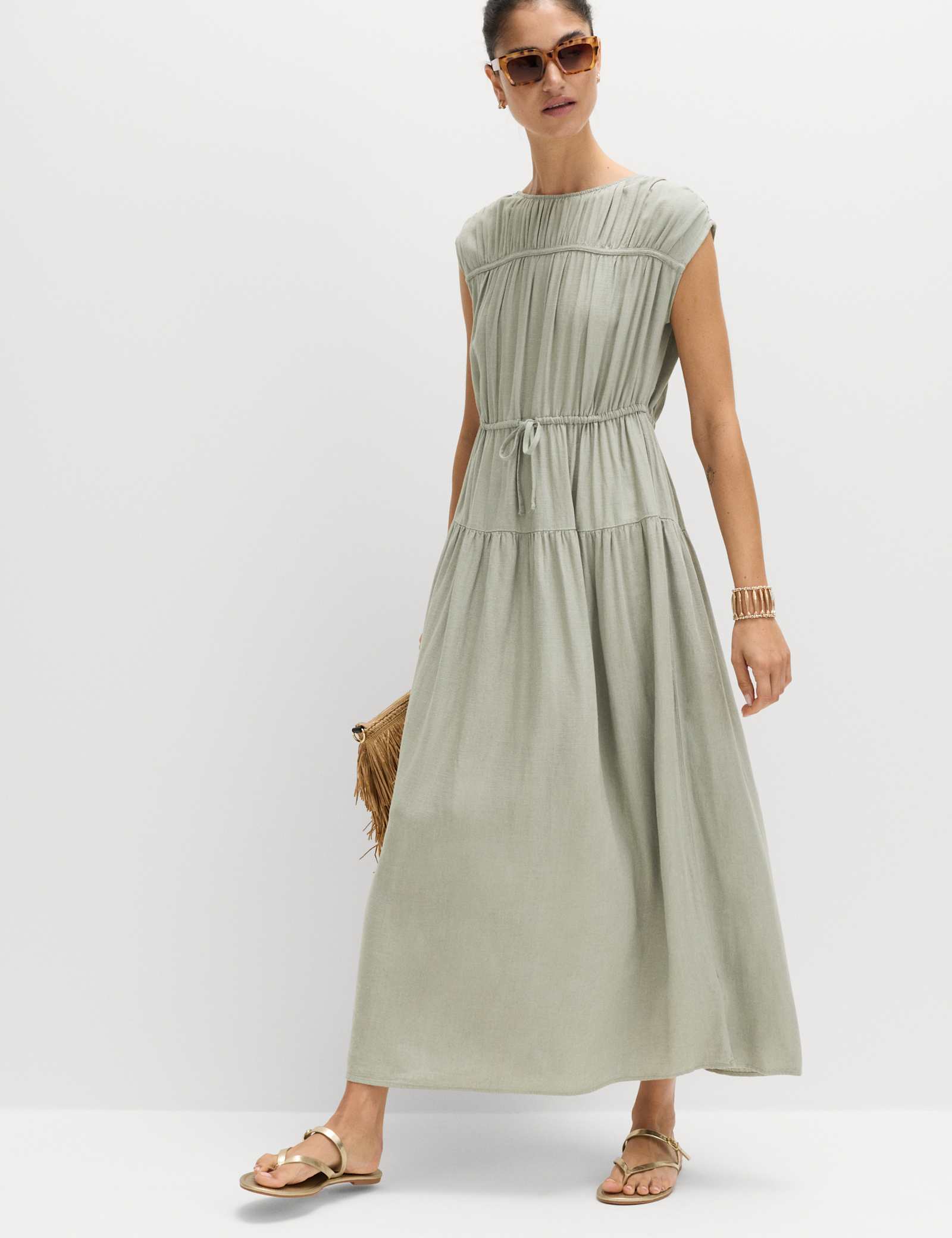 Ruched Maxi Waisted Dress with Linen - image 3