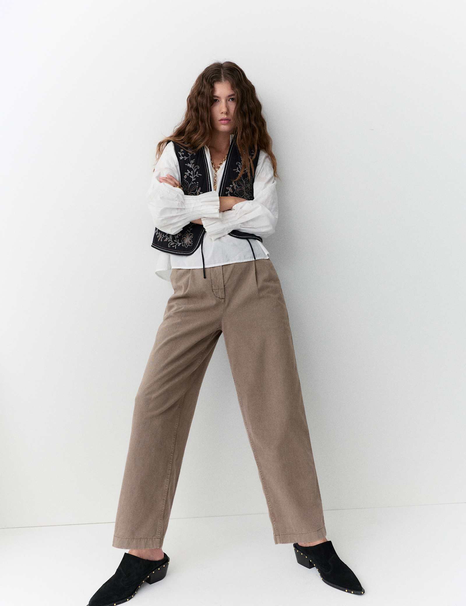 Cotton Pleat Front Barrel Leg Trousers - image 3