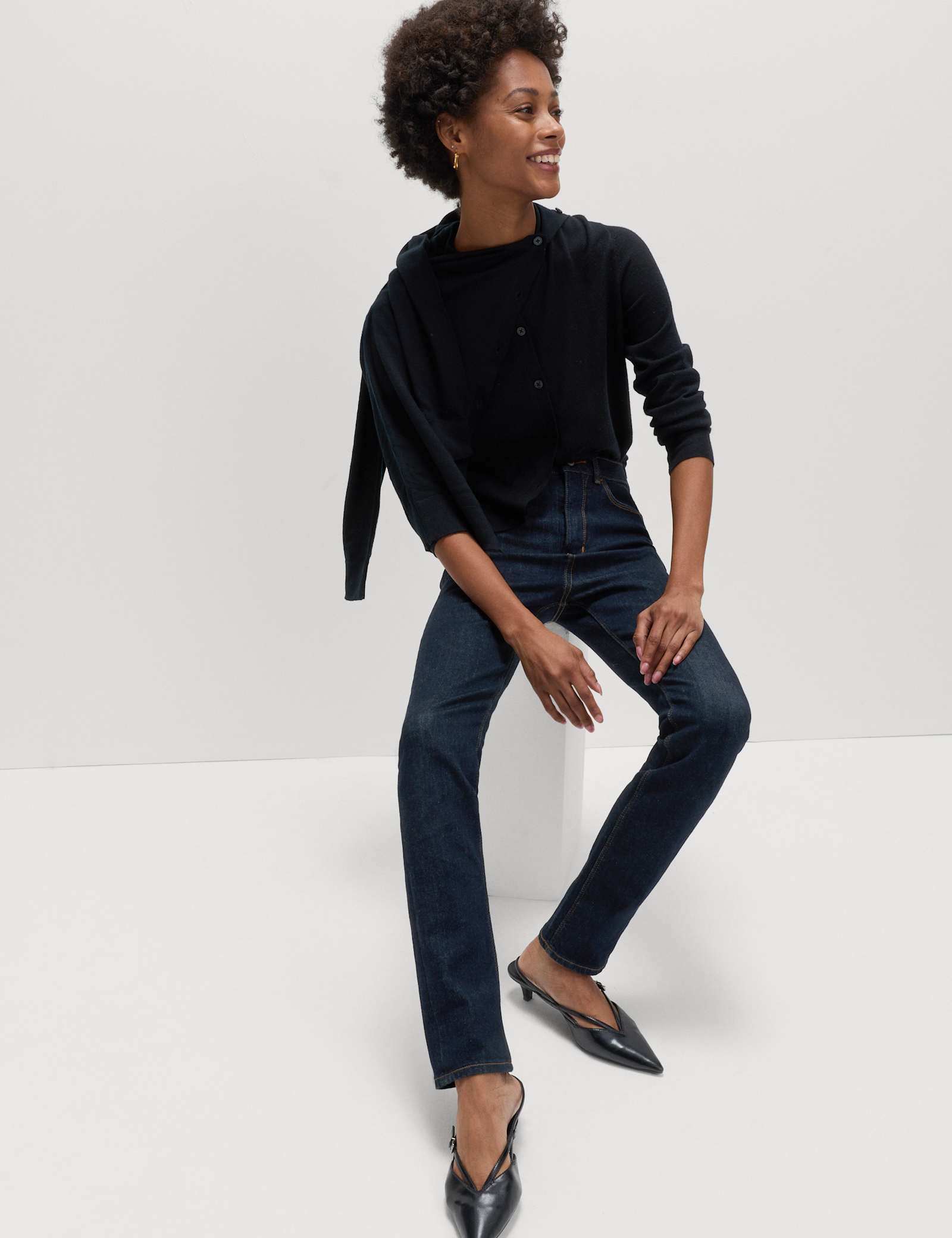 Lily Magic Shaping High Waisted Jeans - image 4
