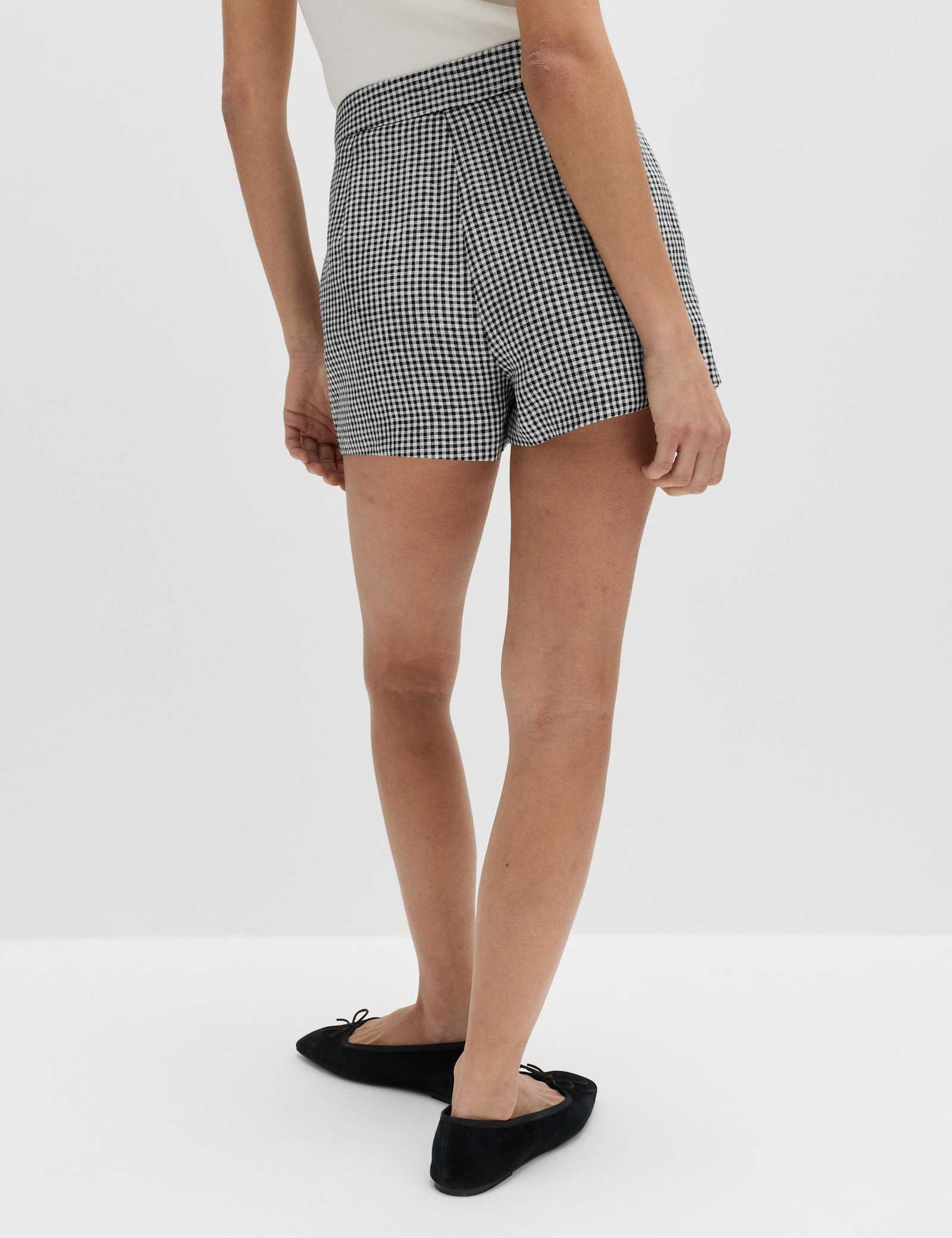 Pure Linen Checked Shorts - image 5