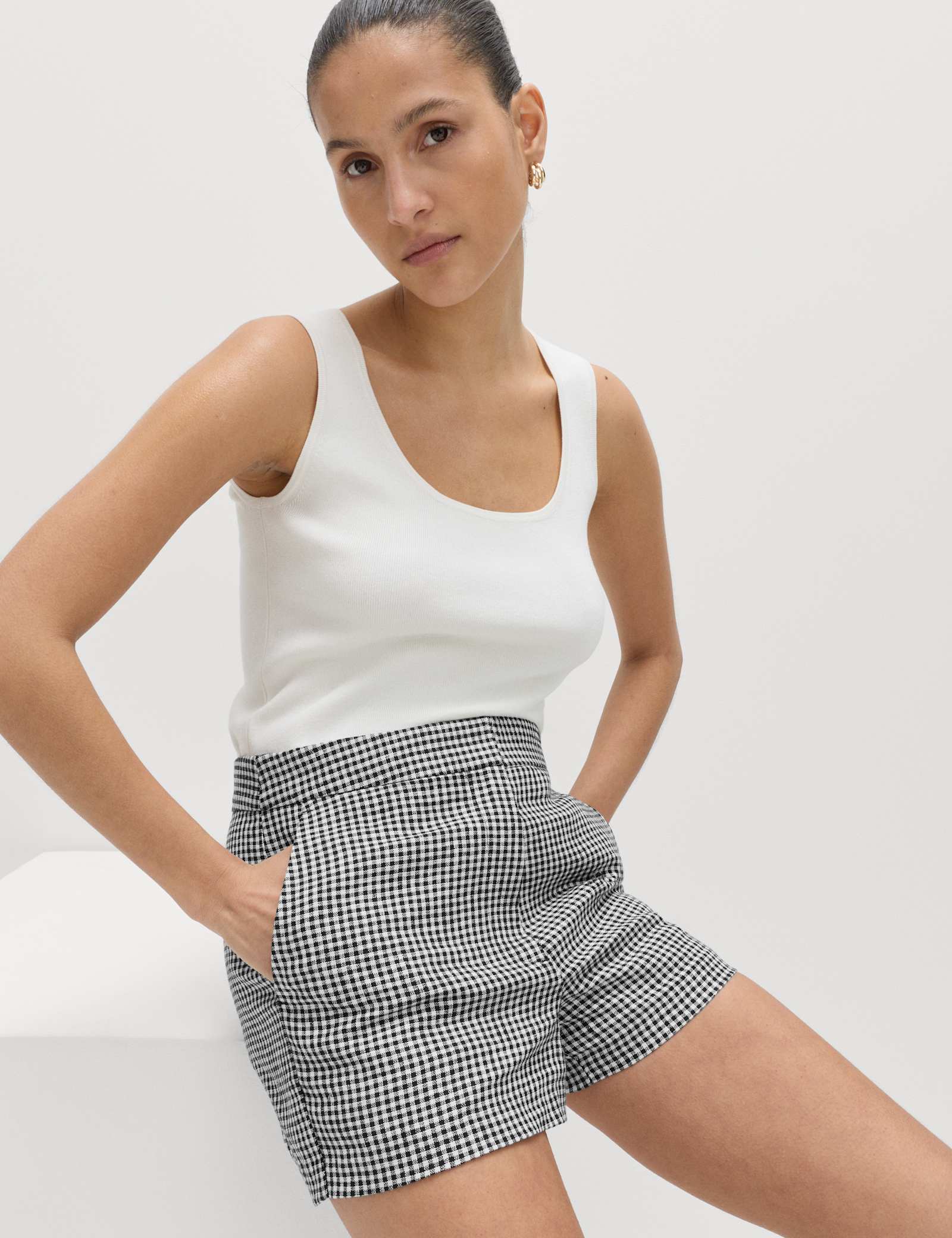 Pure Linen Checked Shorts - image 4