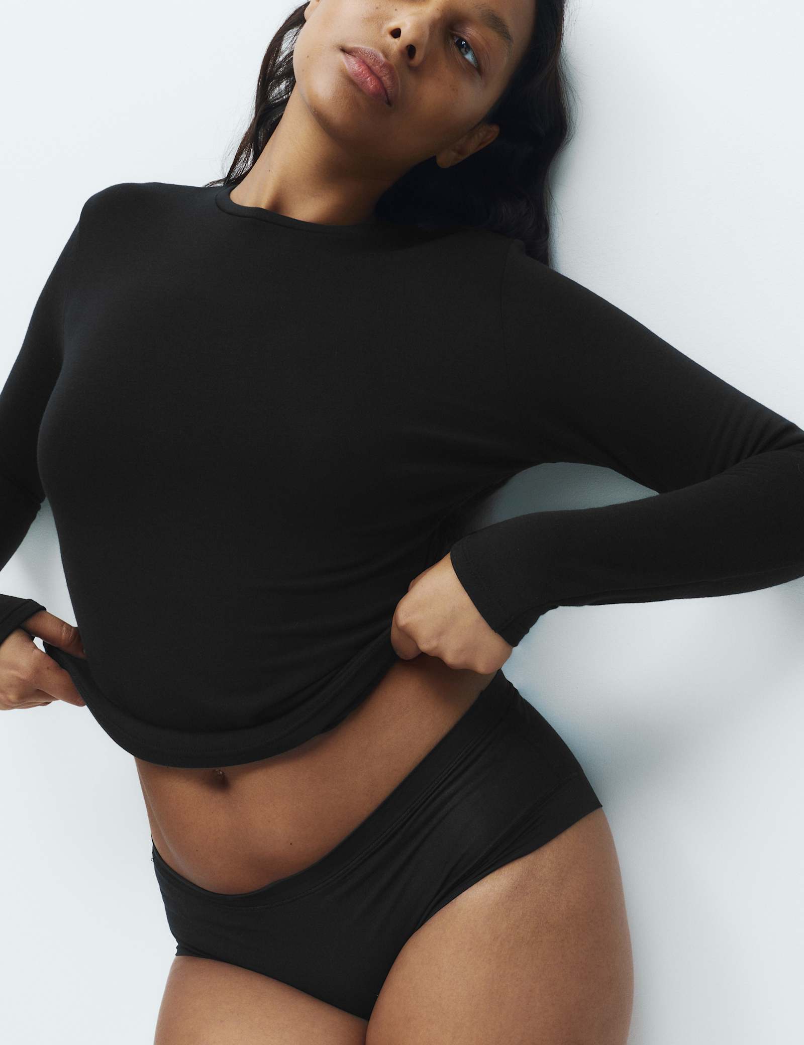 Heatgen Medium Thermal Crew Neck Top - image 4