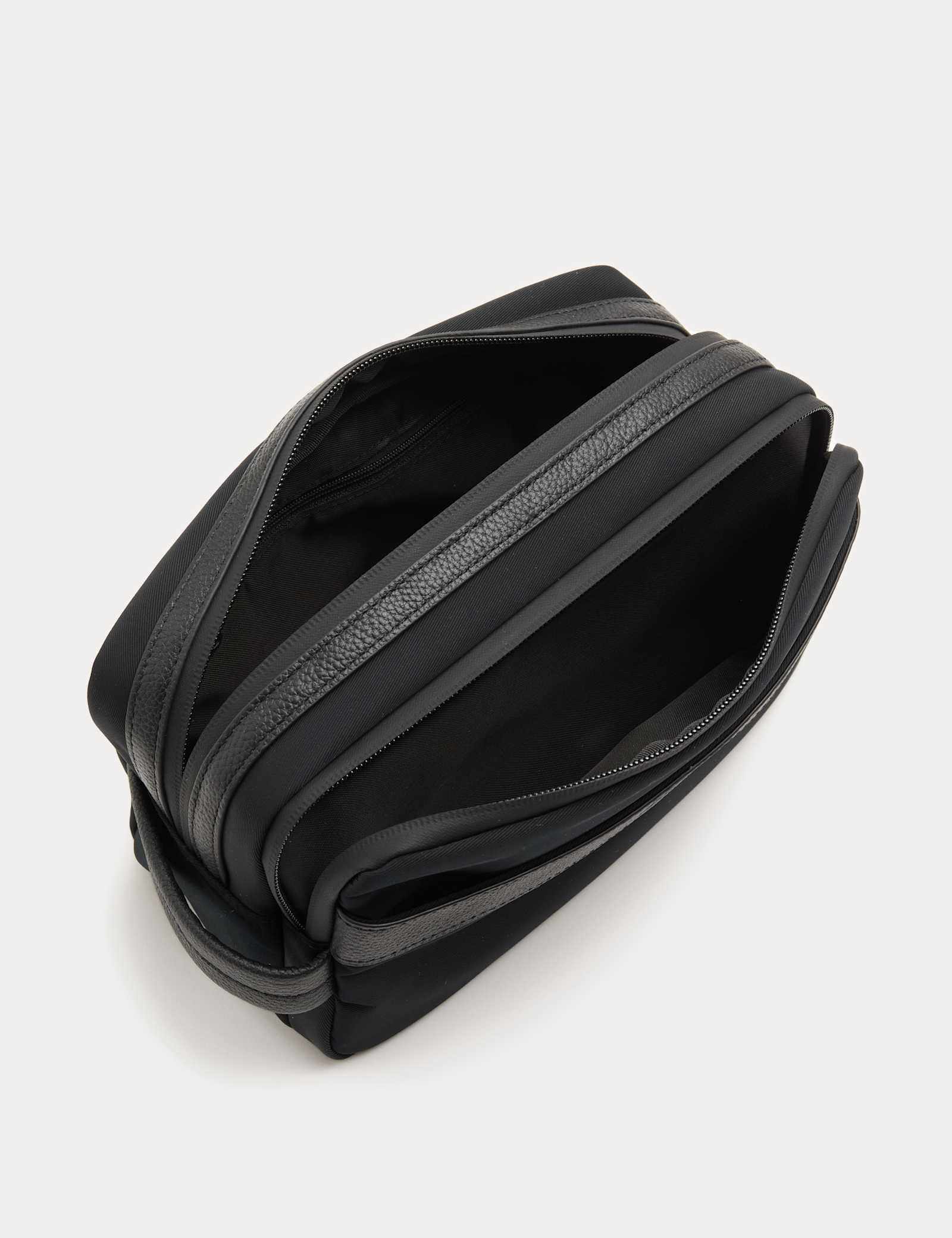 Washbag - image 4
