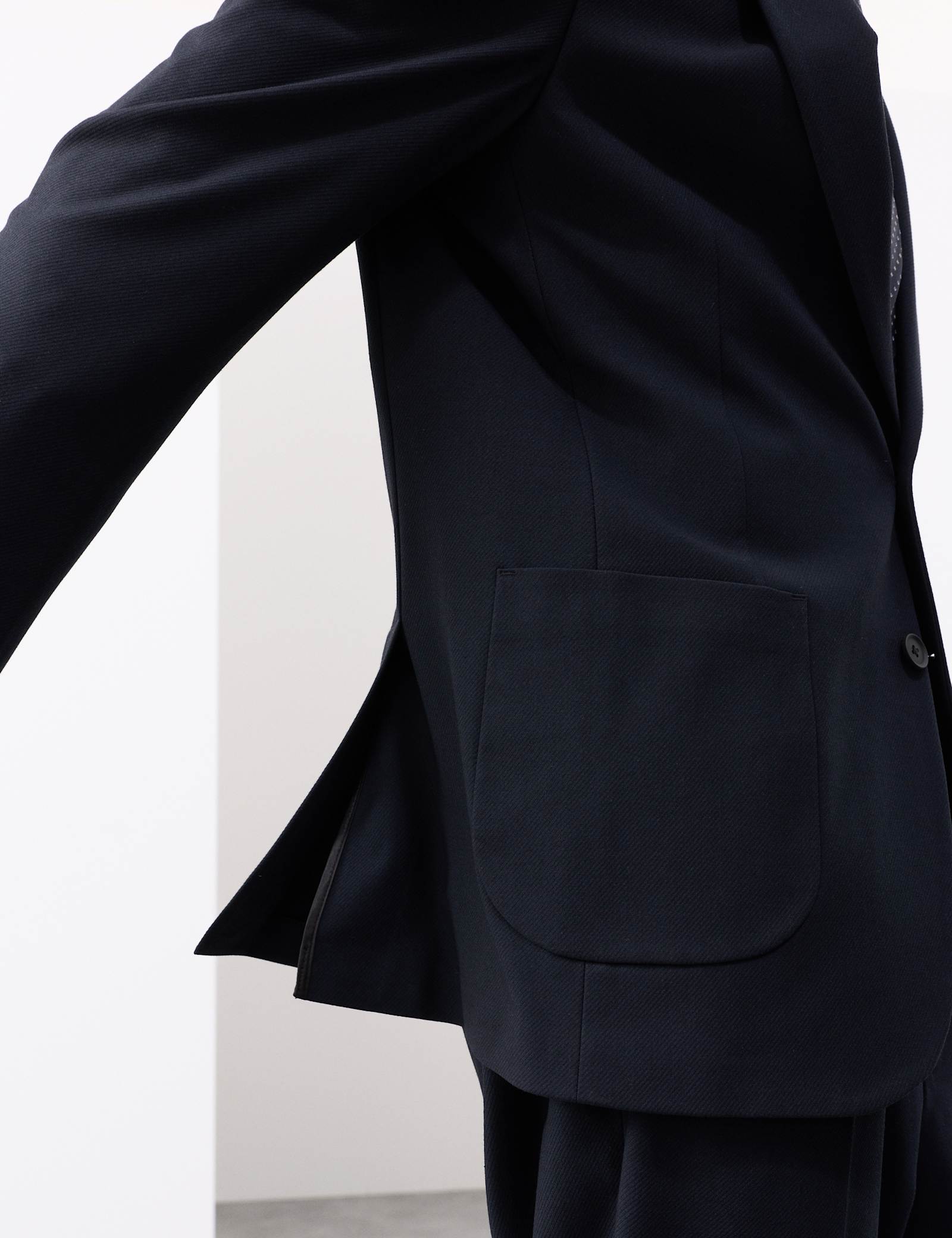 Tailored Fit Performance Jacket - image 5