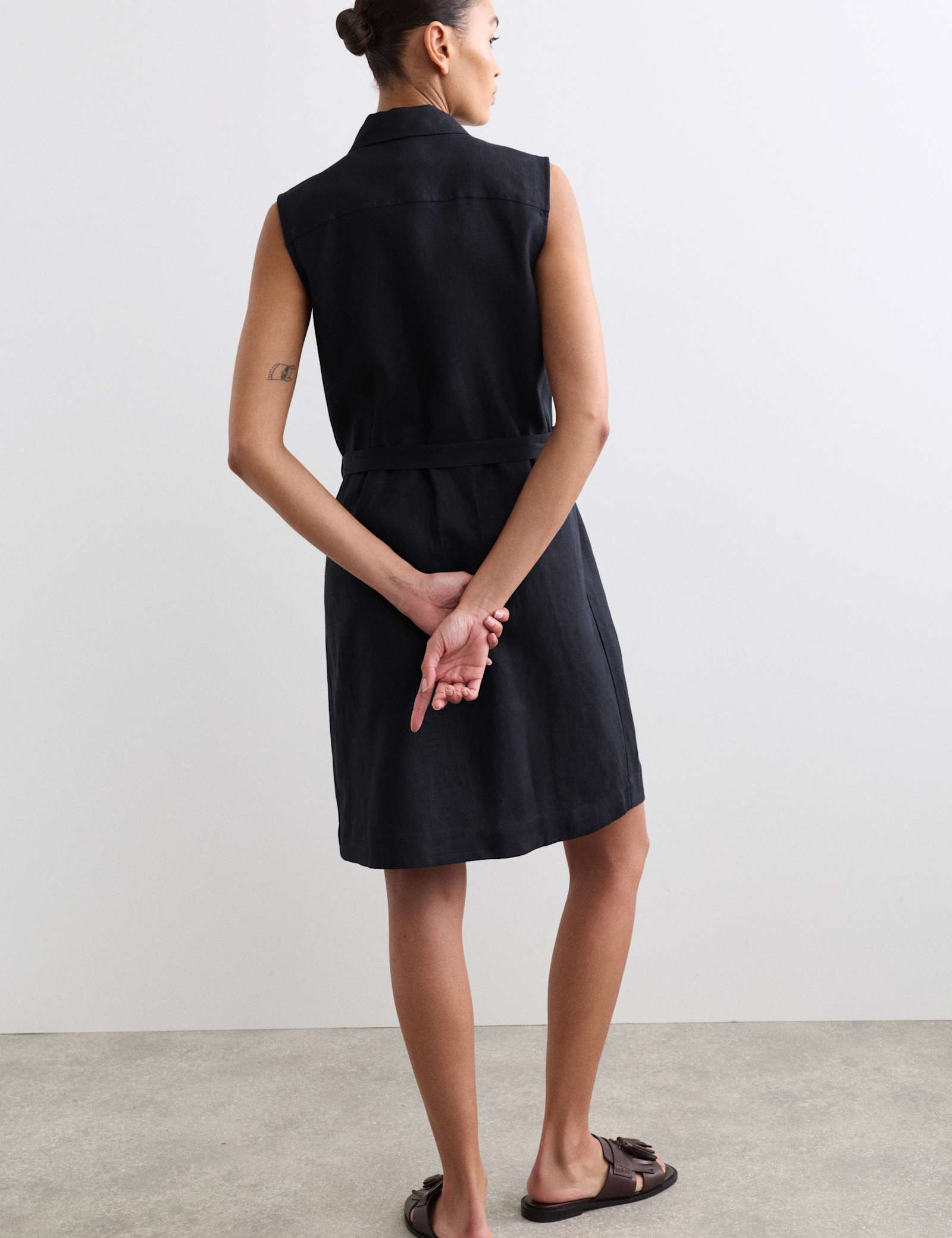 Pure Linen Pleated Knee Length Shirt Dress - image 4