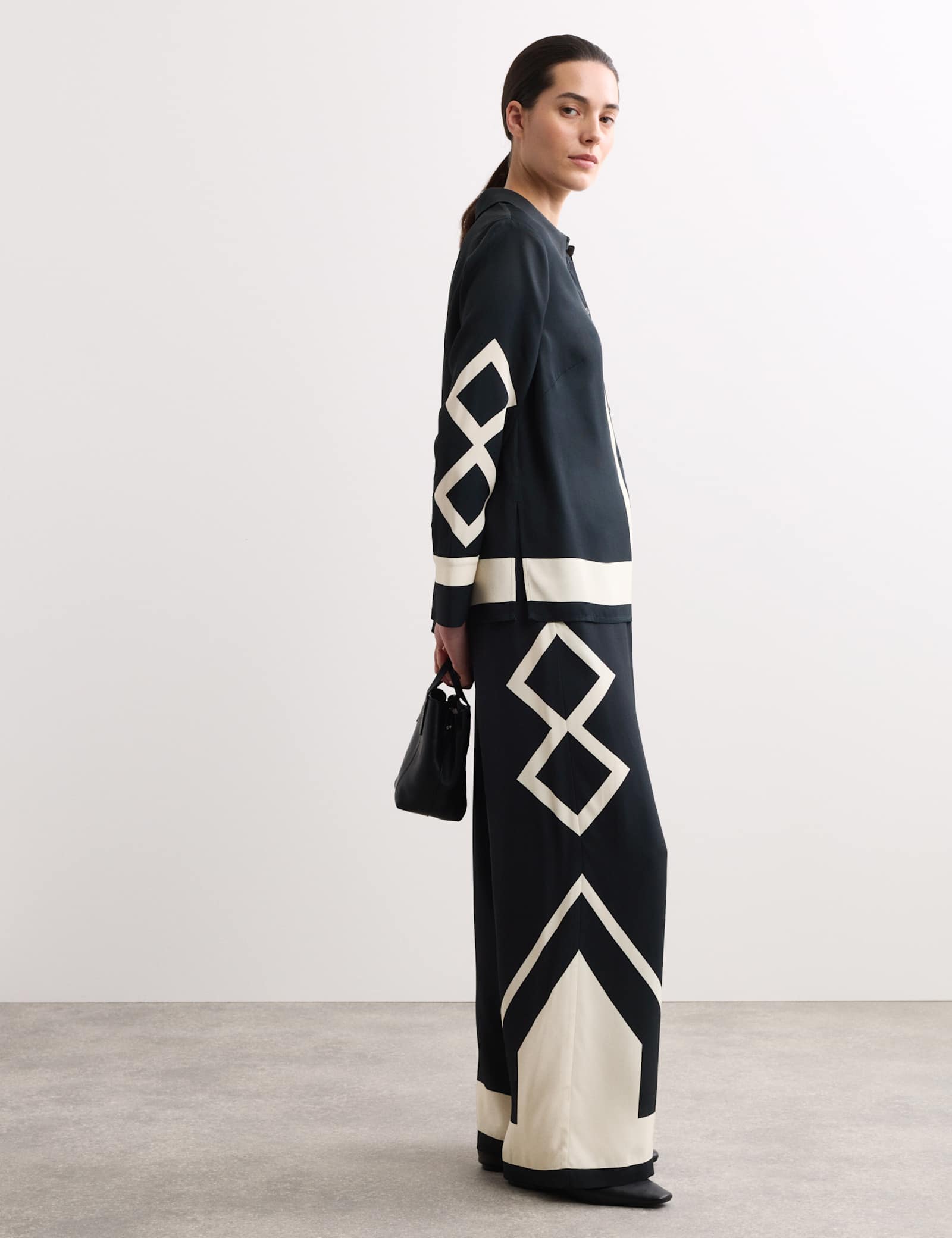 Geometric Collared Shirt - image 5