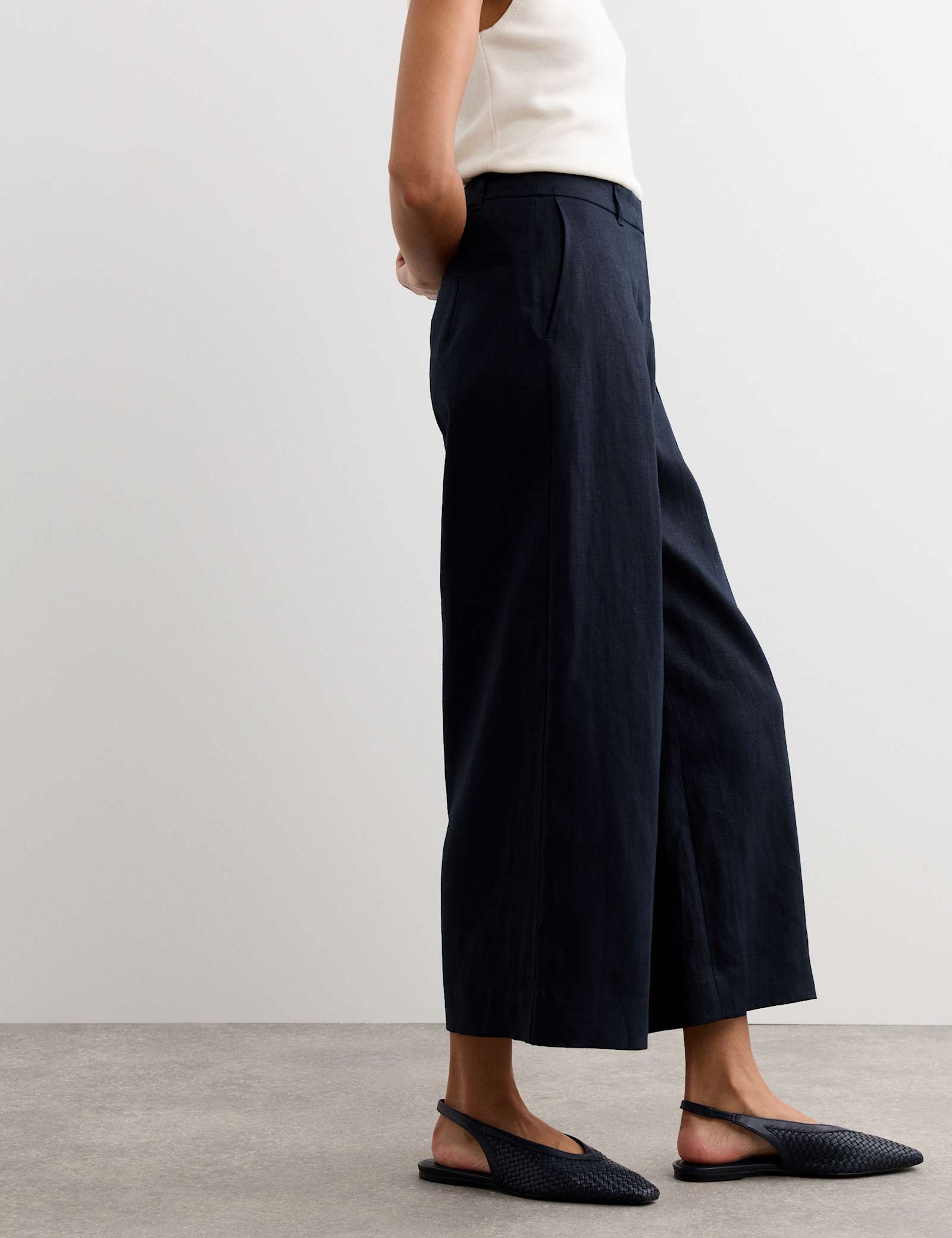 Pure Linen Wide Leg Culottes - image 4