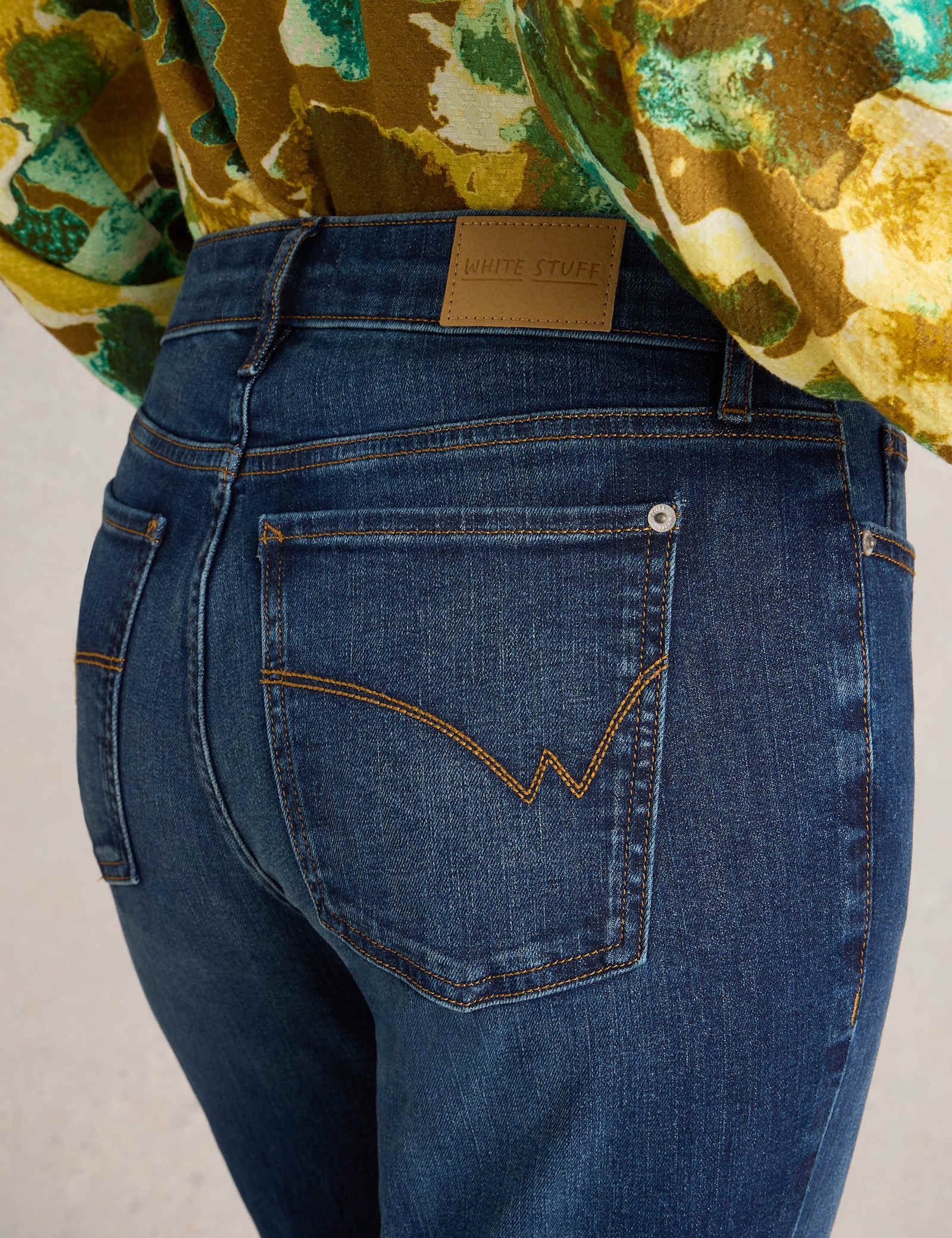 Mid Rise Bootcut Jeans - image 4