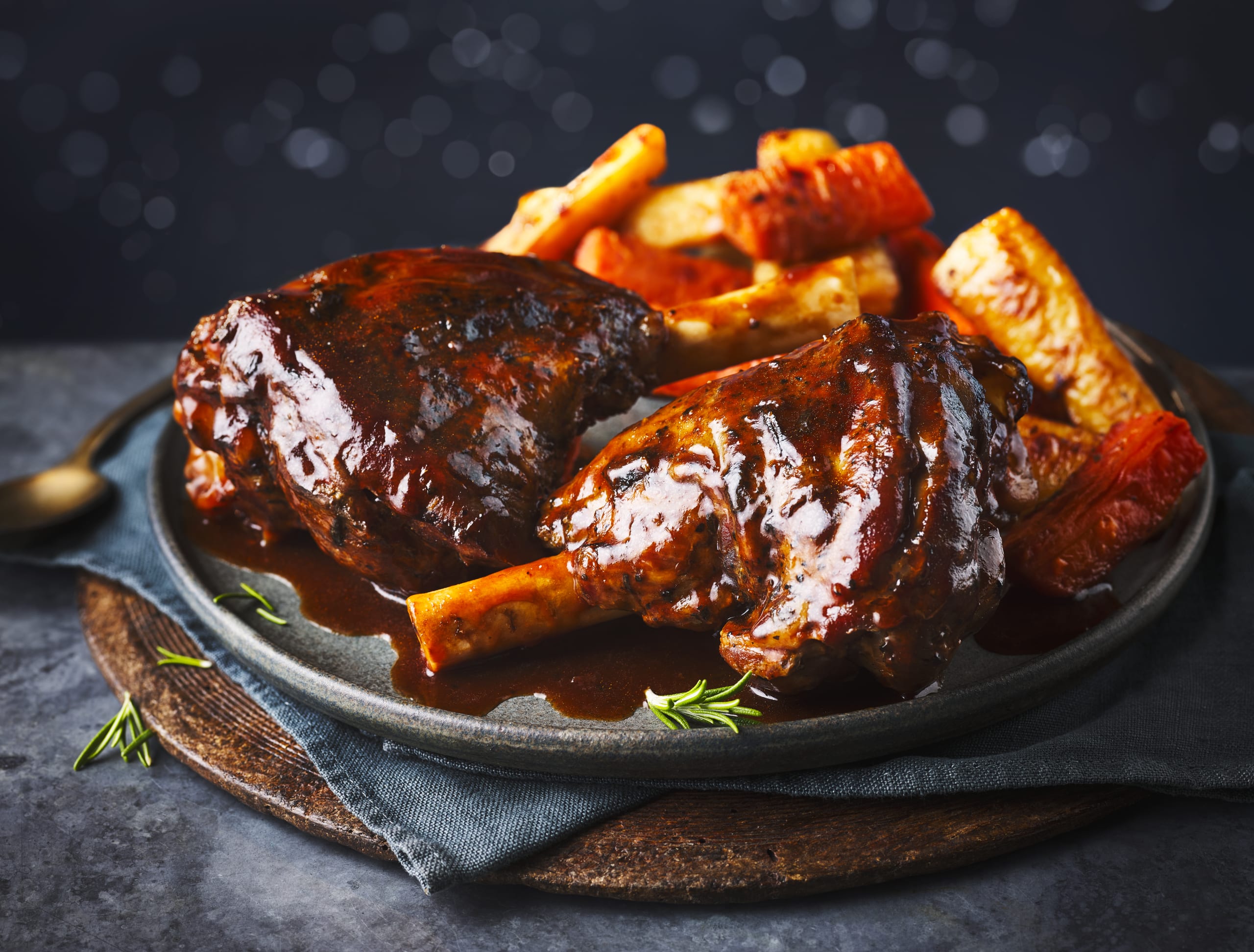 Collection Slow Cooked British Lamb Shanks with Root Vegetables 2 of 2