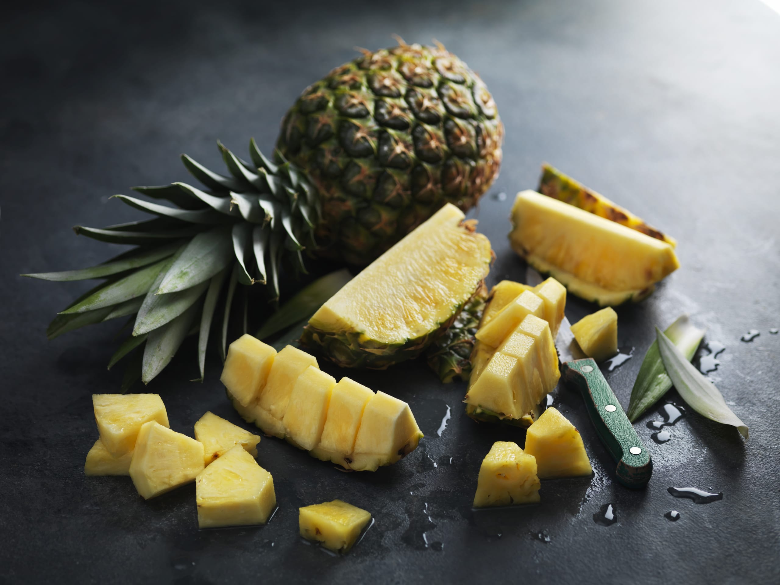 Perfectly Ripe Pineapple 4 of 4