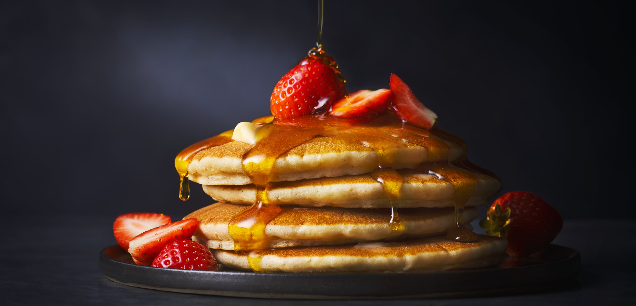 4 Buttermilk Pancakes 2 of 2