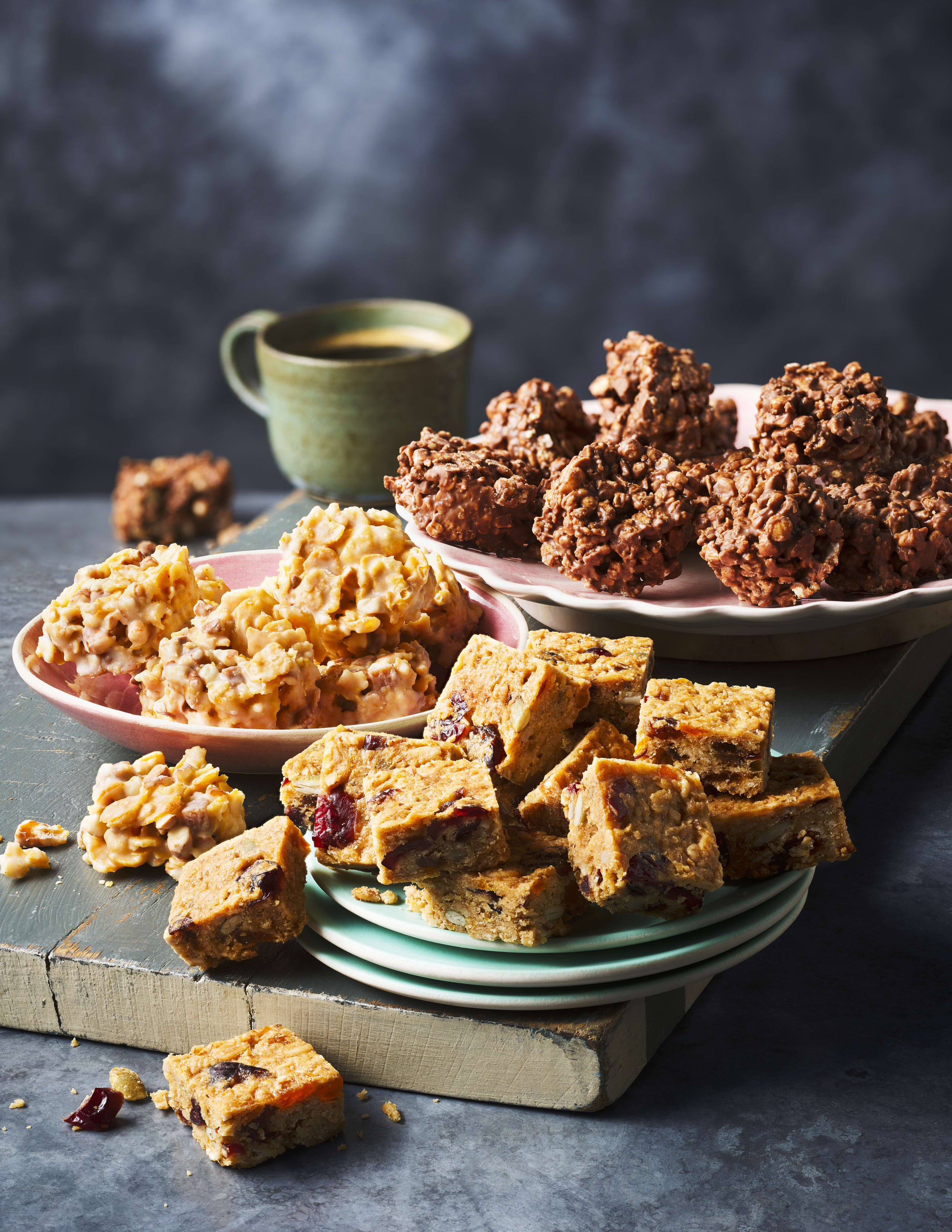 Sweet and Salty Pretzel Fudge Mini Bites 2 of 5