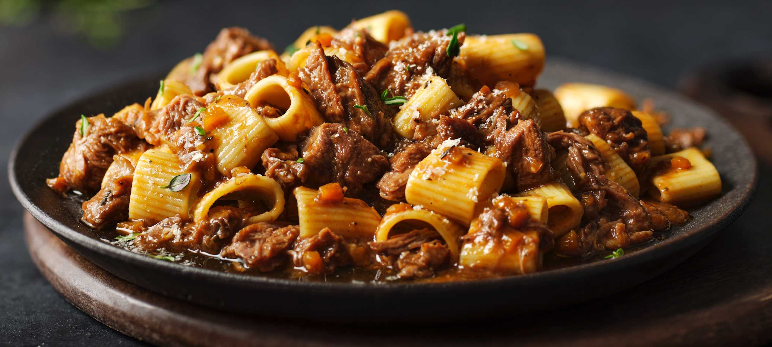 Collection Slow Cooked Beef Shin Ragu Maniche 2 of 3