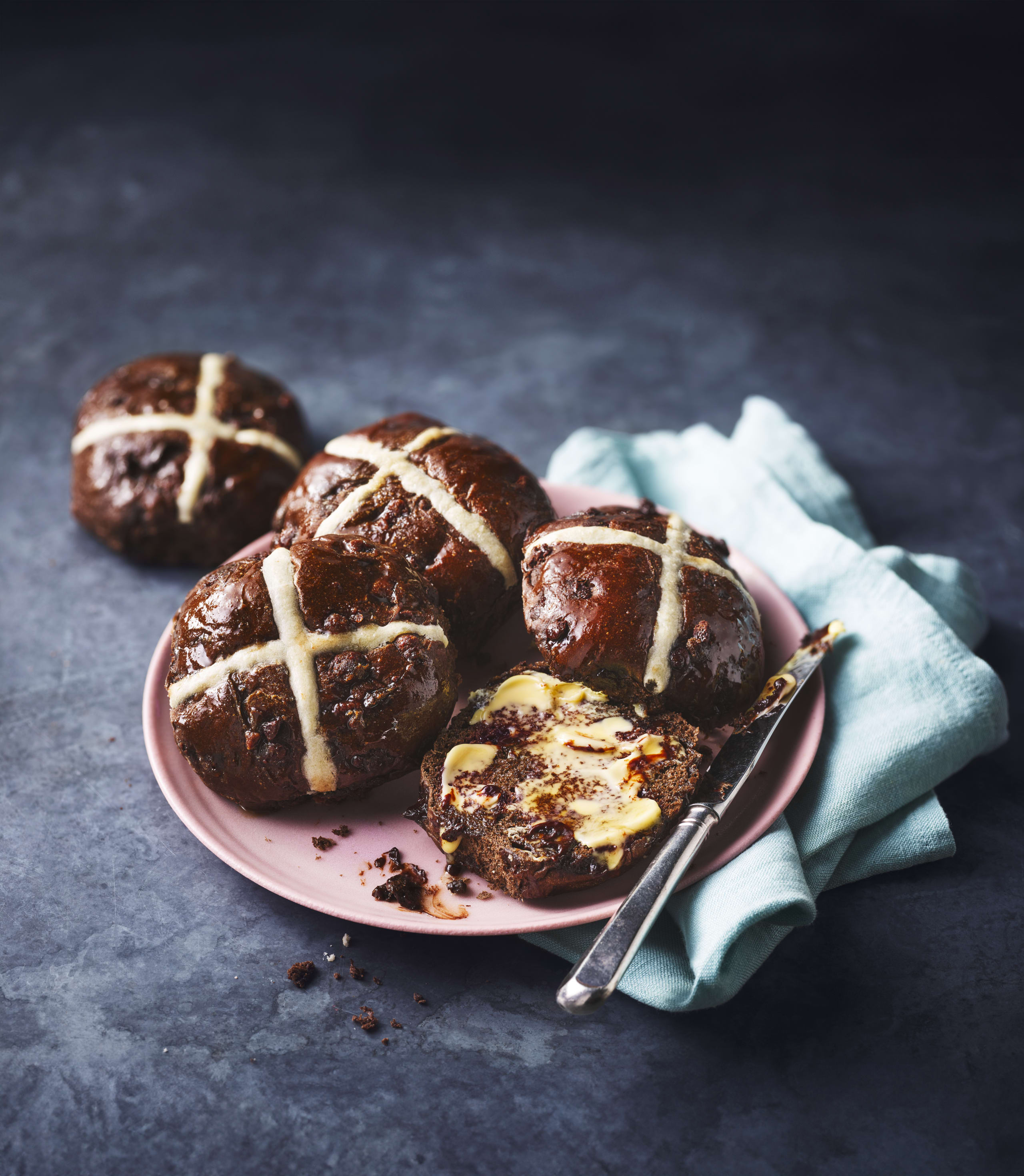 Extremely Chocolatey Hot Cross Buns M S Extremely Chocolatey Hot Cross Buns M S