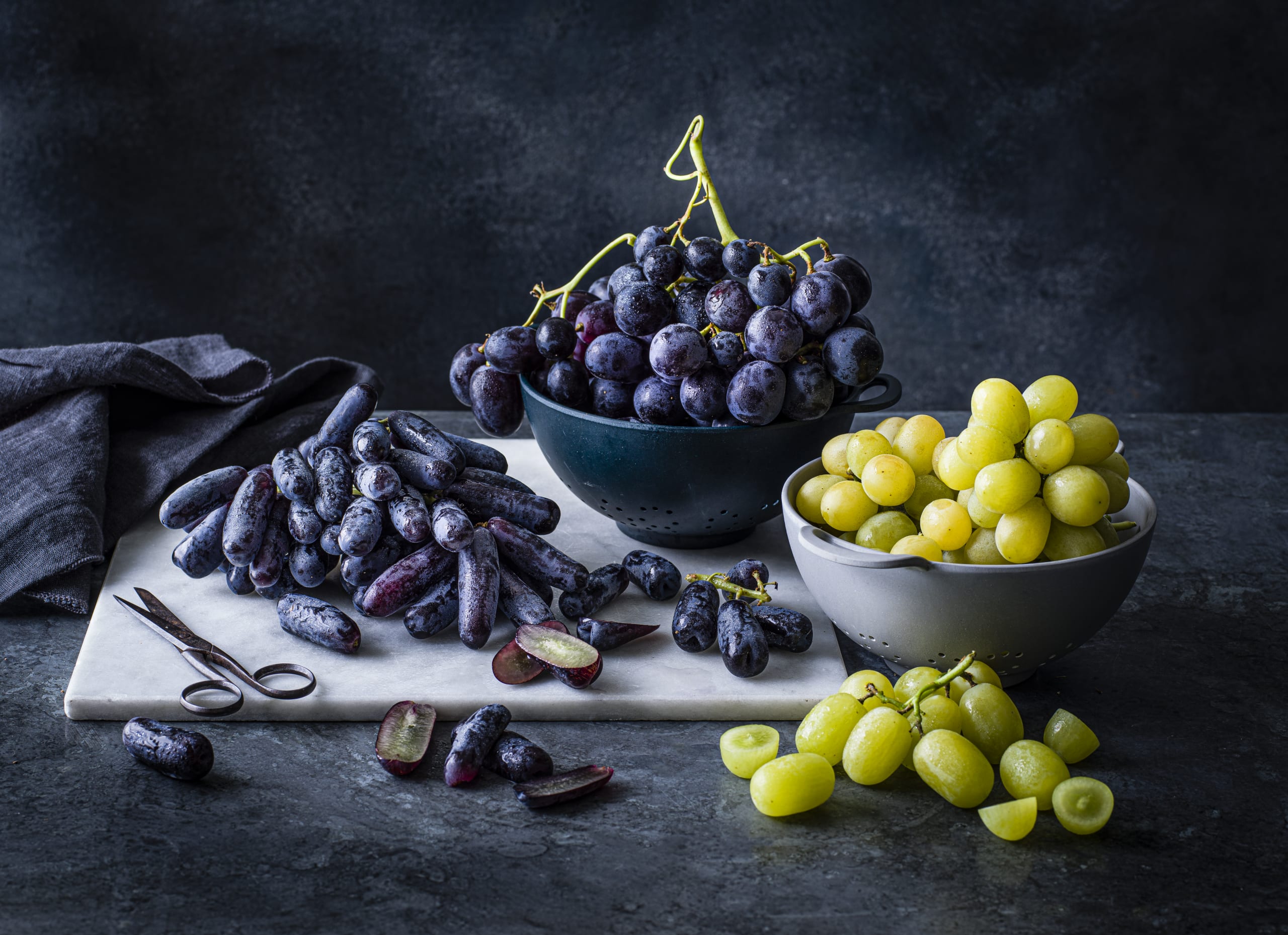 Seedless Black Grapes 3 of 3