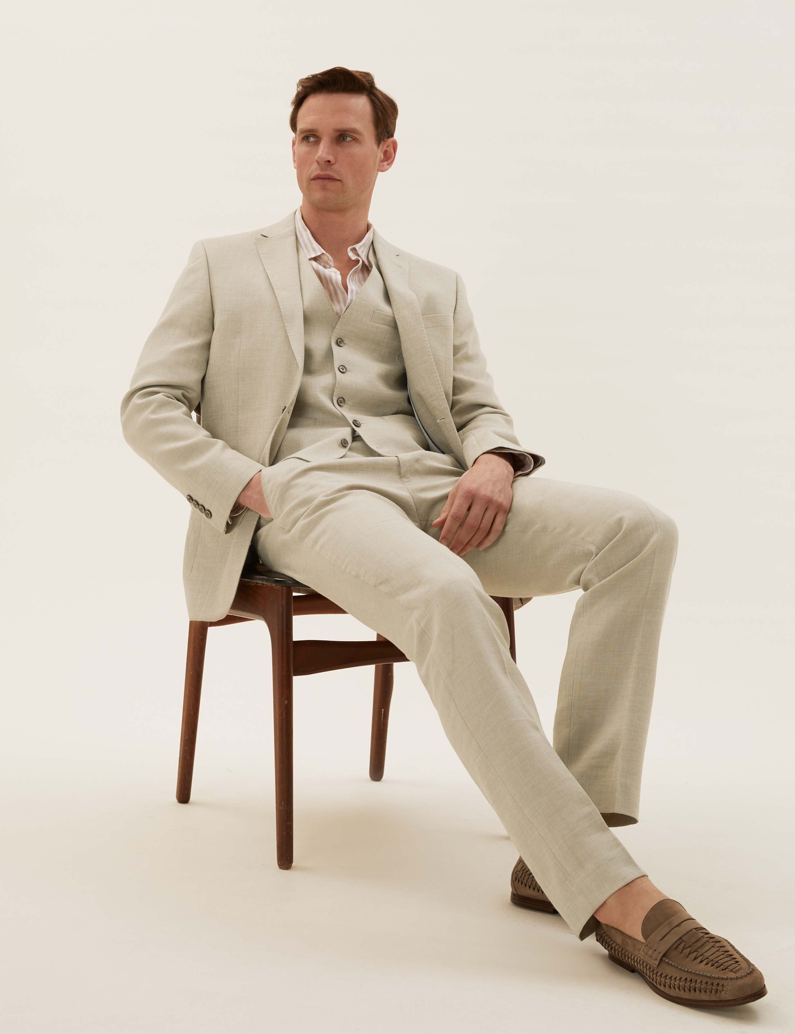 Tailored Fit Italian Linen Miracle™ 3 Piece Suit 7 of 8