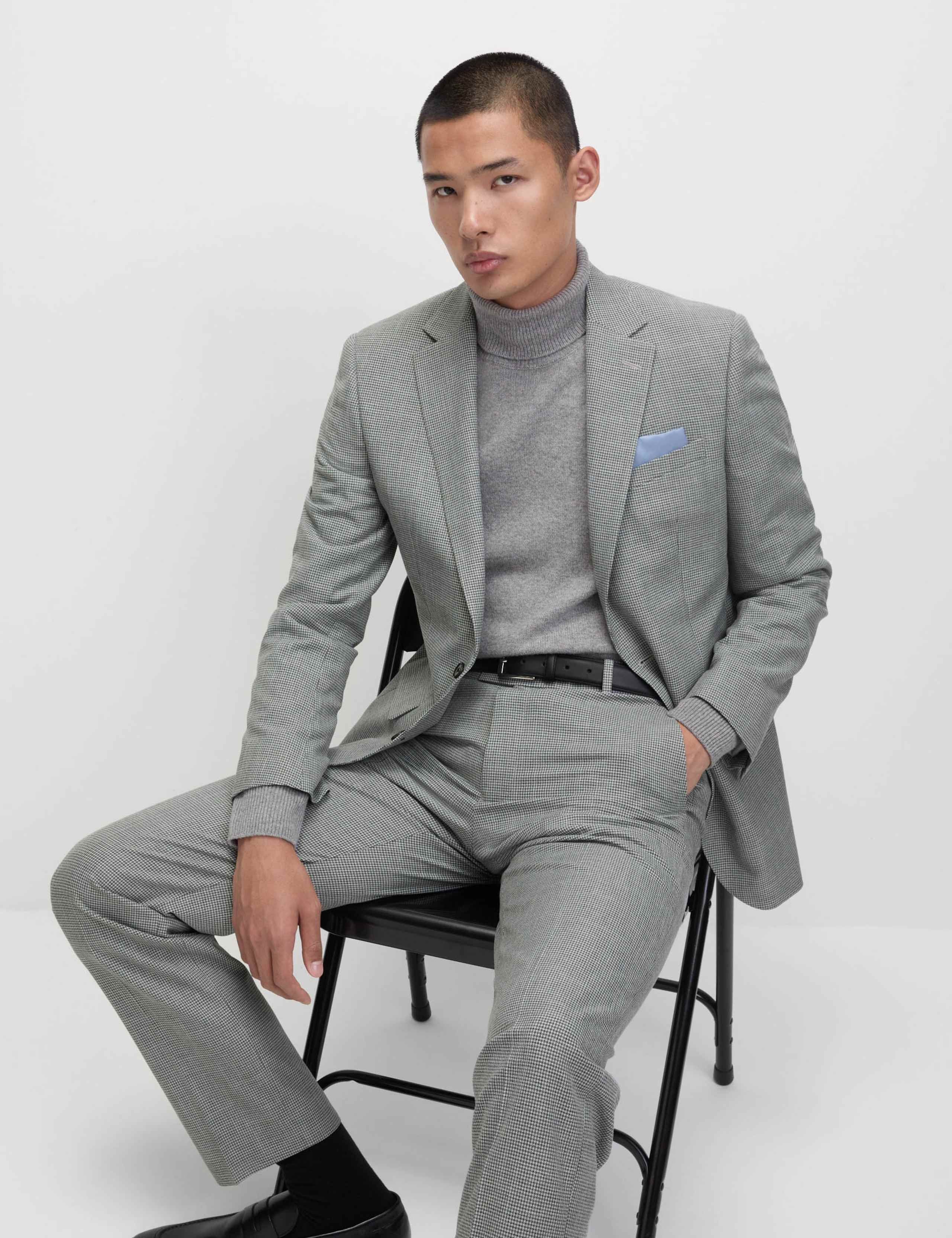 Regular Fit Textured Puppytooth Suit