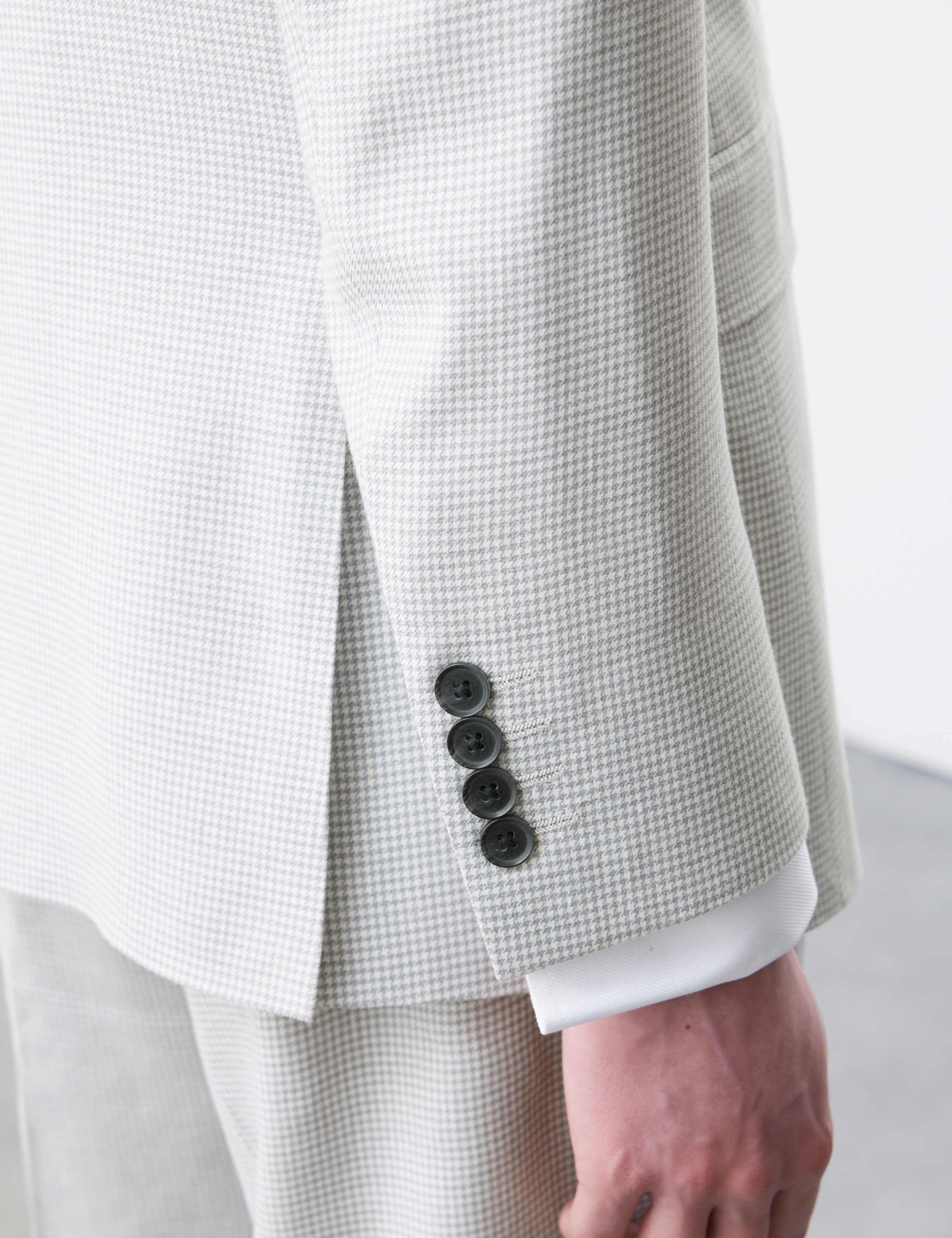 Tailored Italian Linen Miracle™ Suit 6 of 6