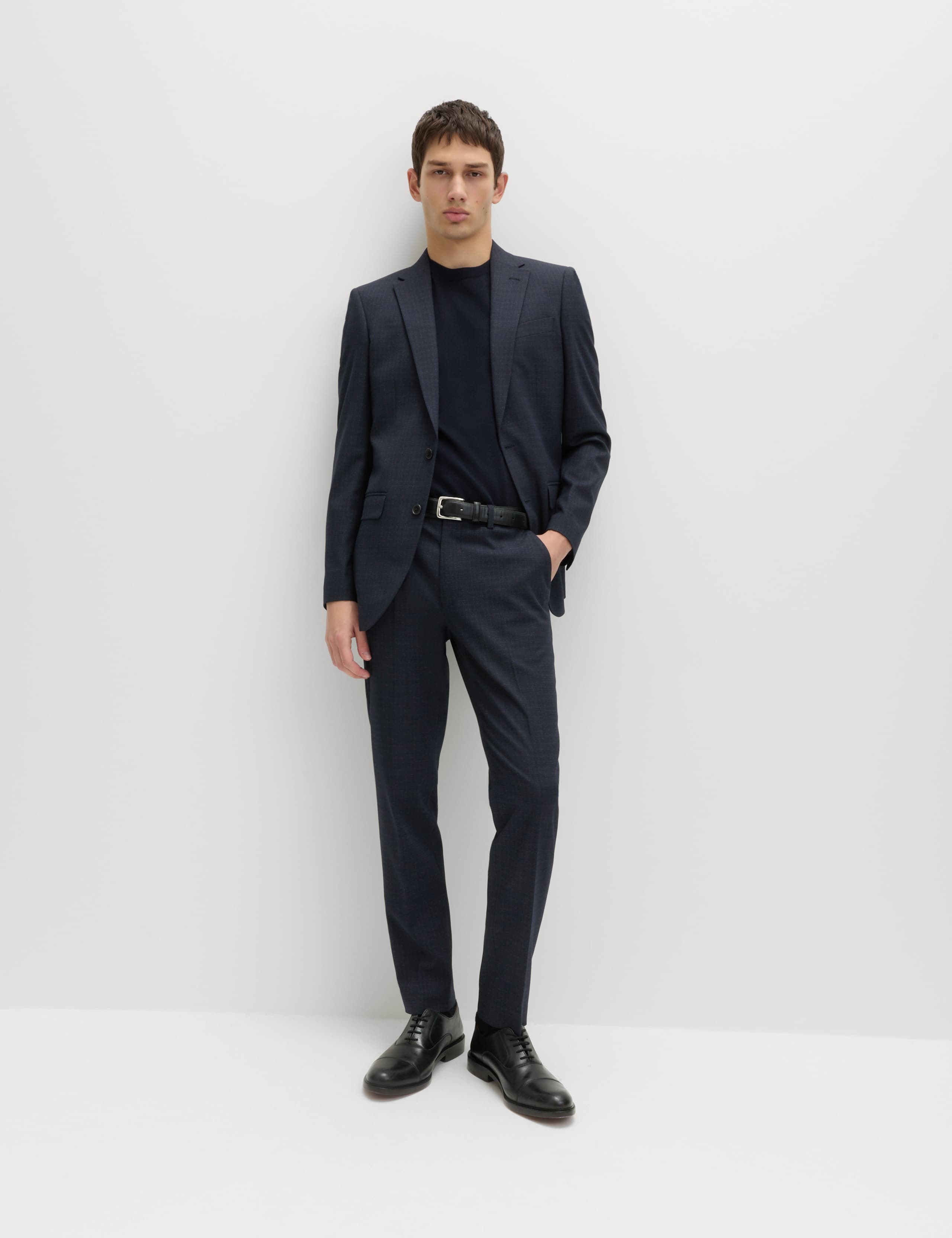 Skinny Fit Textured Stretch Suit