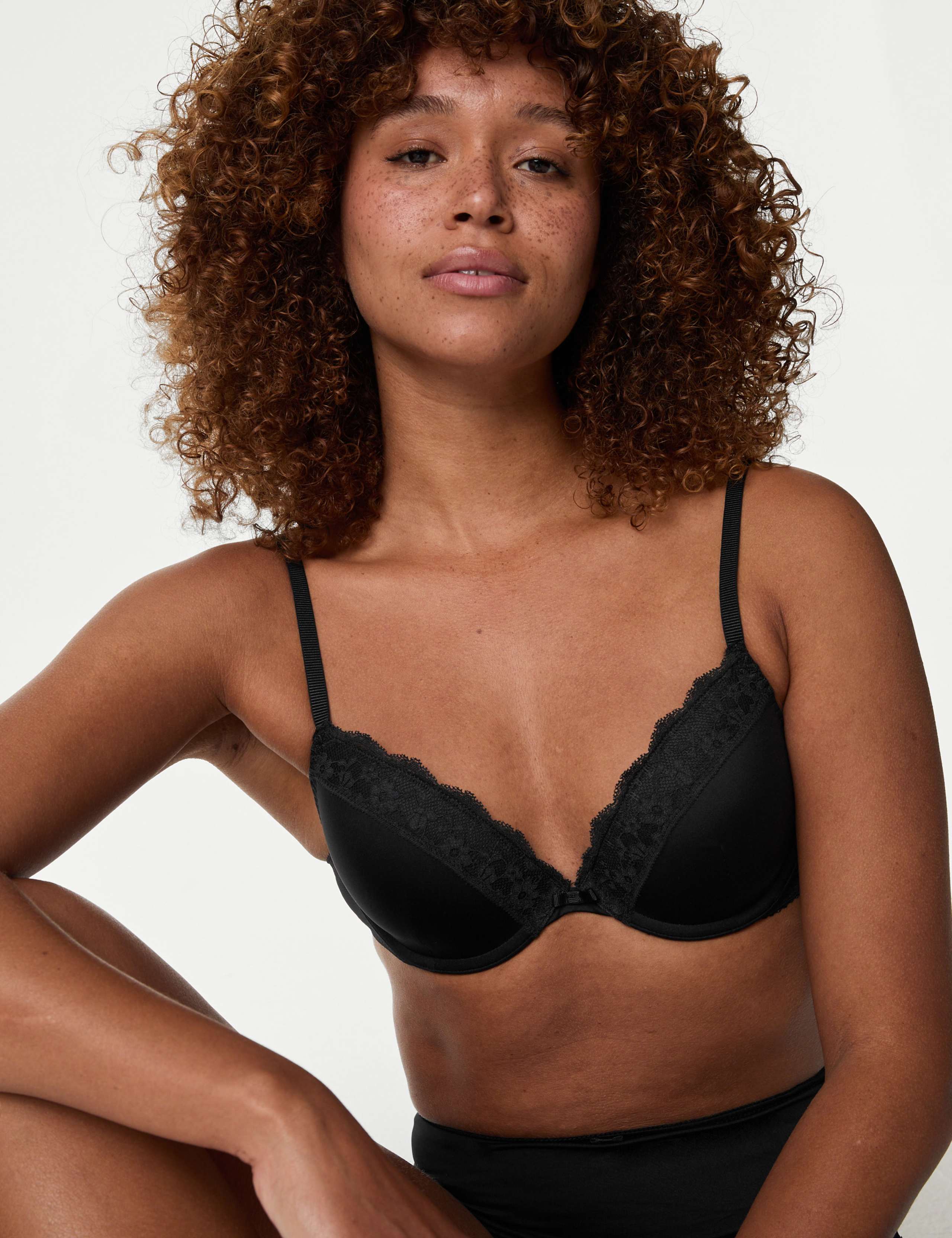 Lace Padded Plunge Wired Bra Set A-E 2 of 5