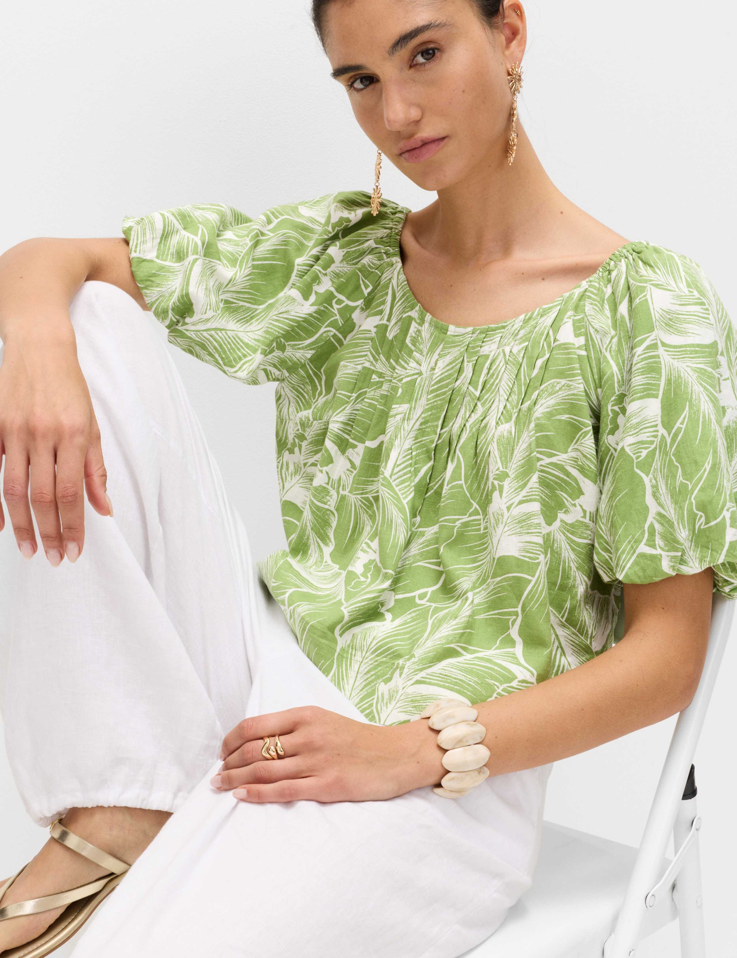 Linen Rich Top & Shorts Set 2 of 6