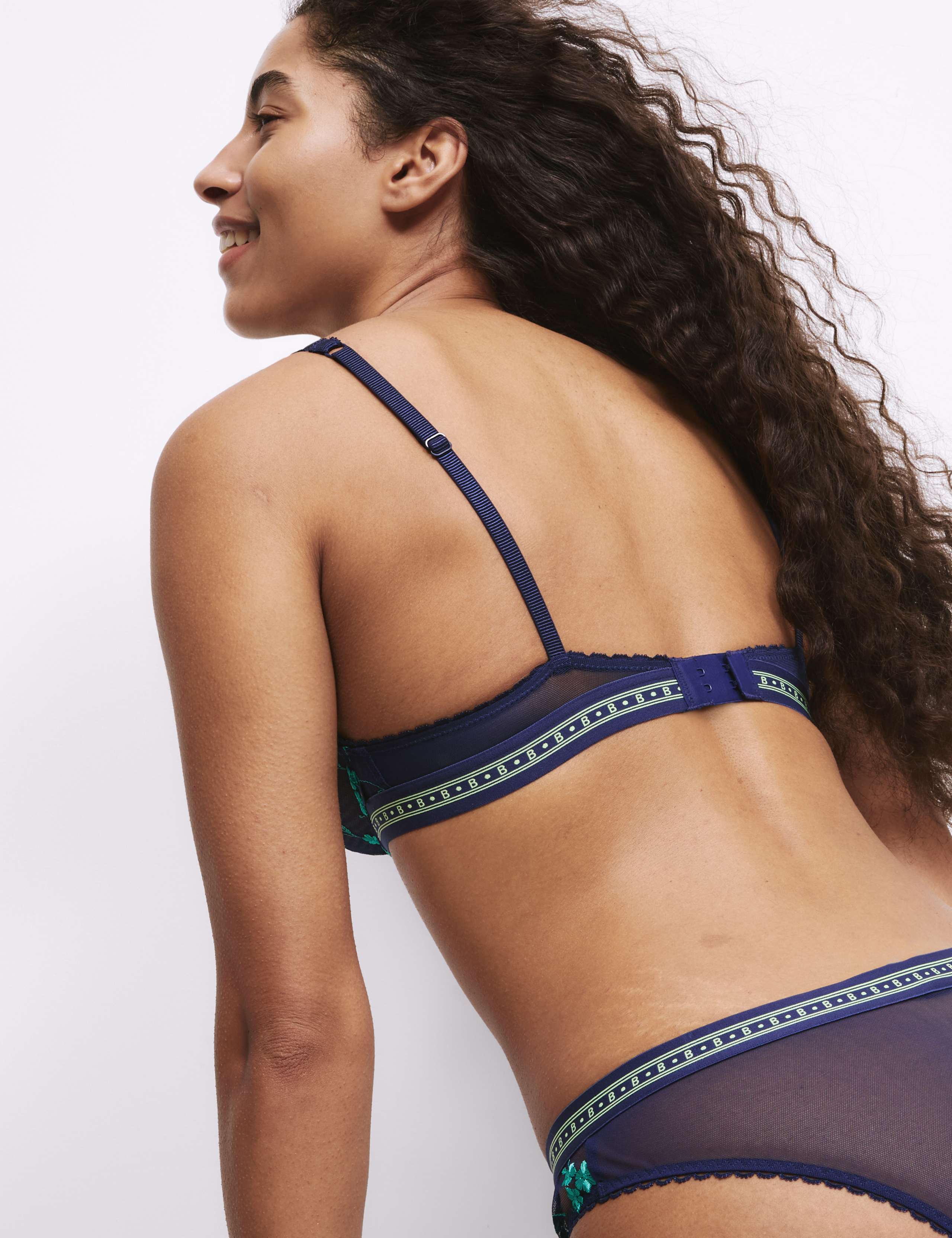 Karina Embroidery Wired Plunge Bra Set A-E 4 of 6