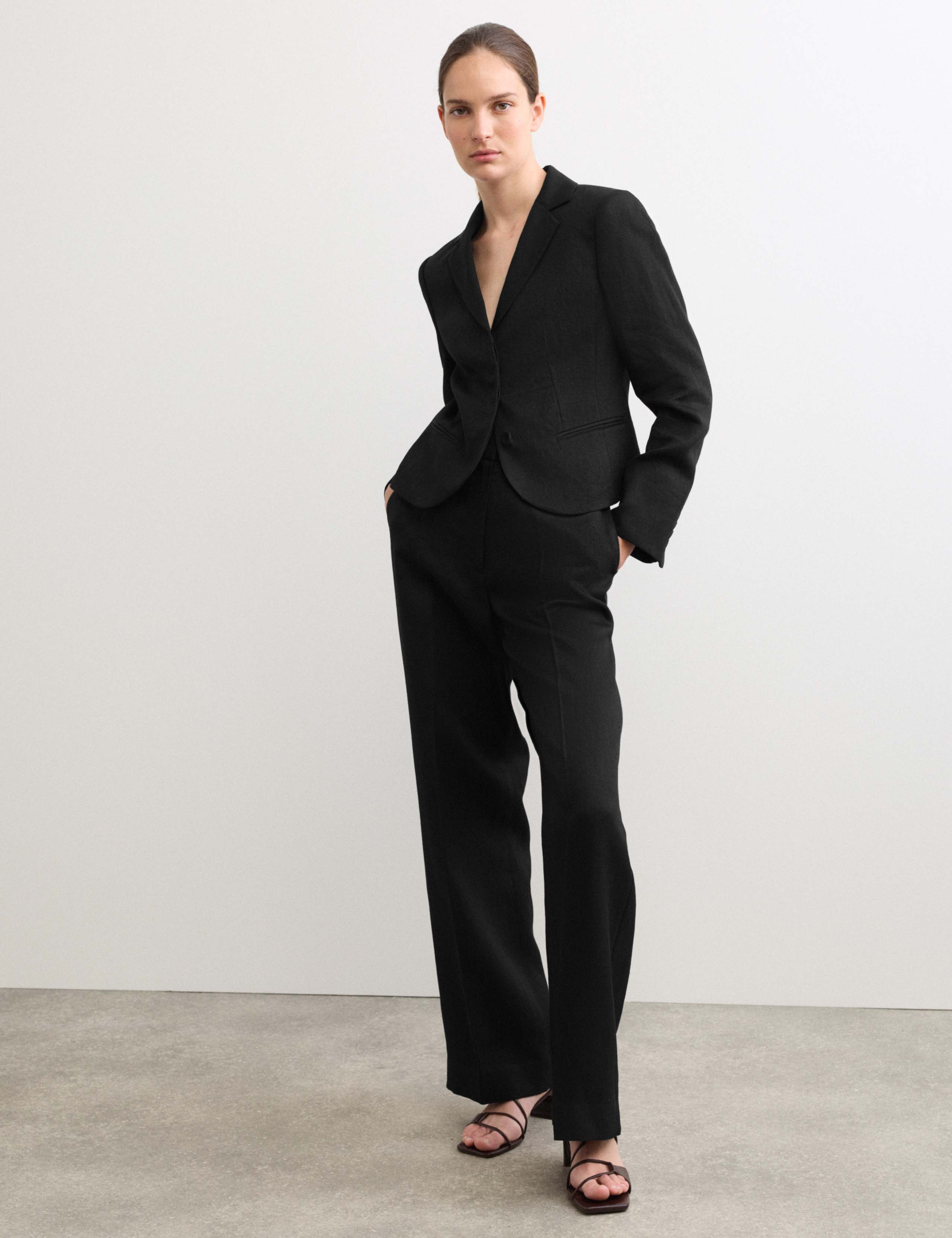 Pure Linen Short Tailored Jacket & Trouser Set