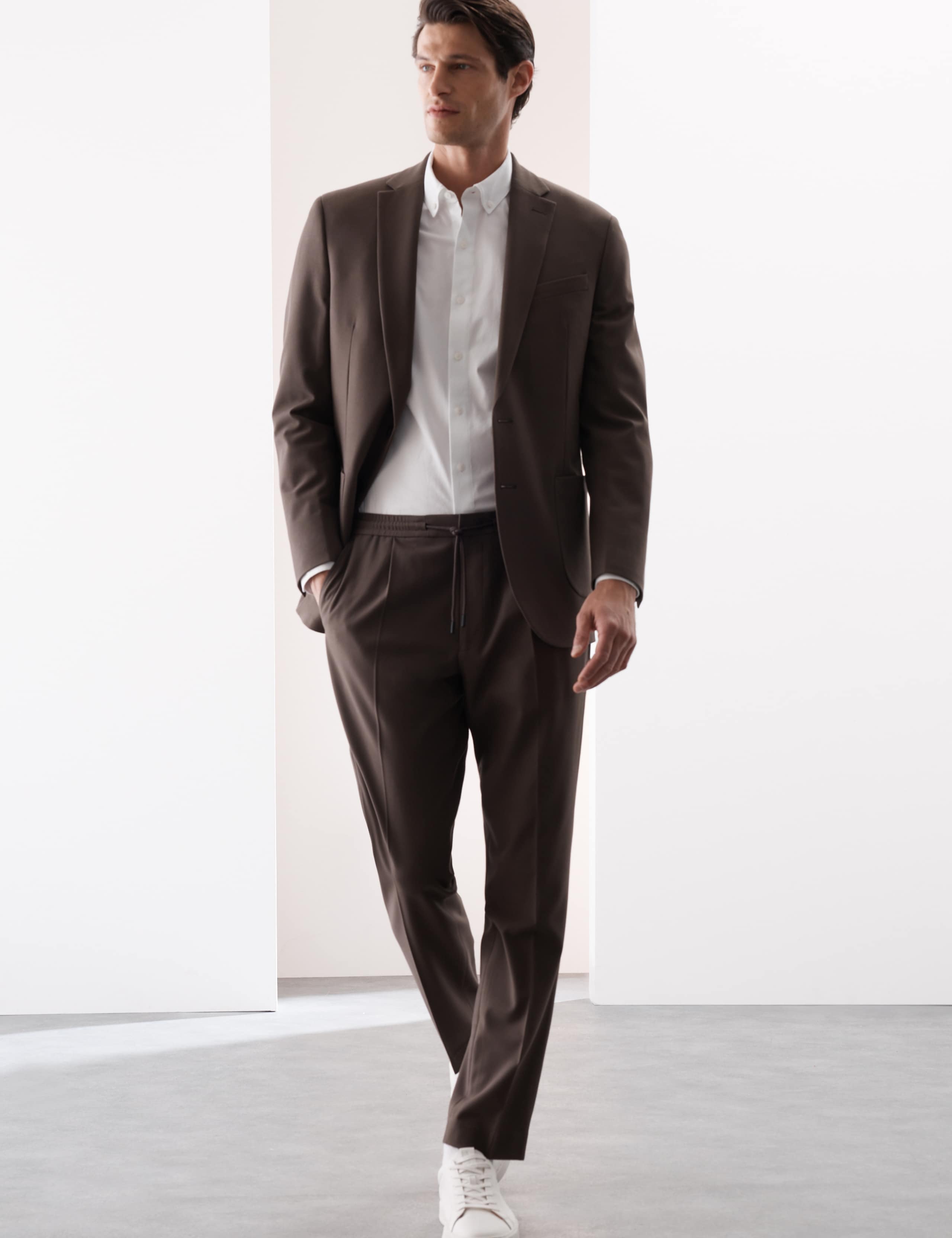 Tailored Fit Wool Blend Performance Suit