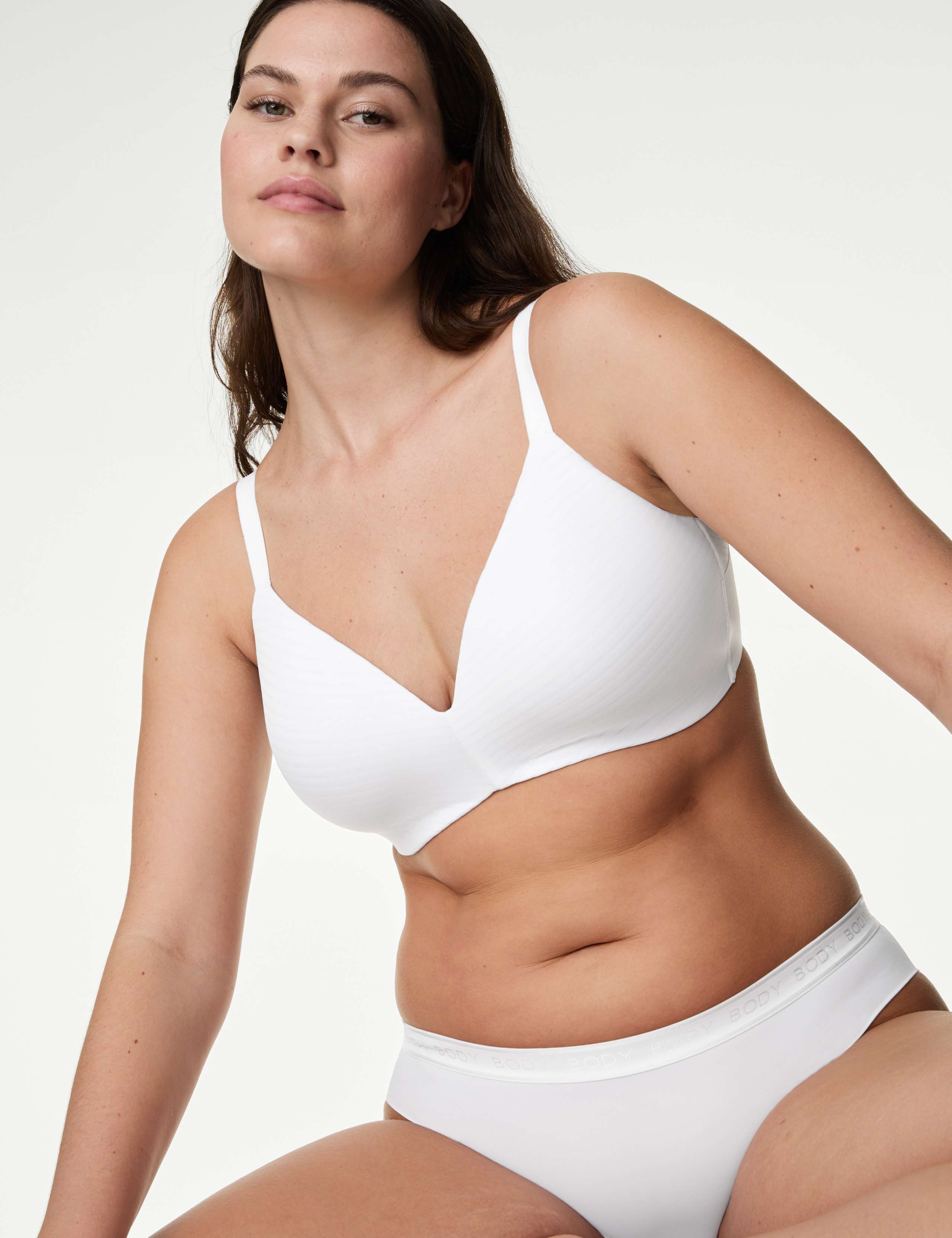 Shape Define™ Non Wired Full Cup T-Shirt Bra Set A-E 3 of 6
