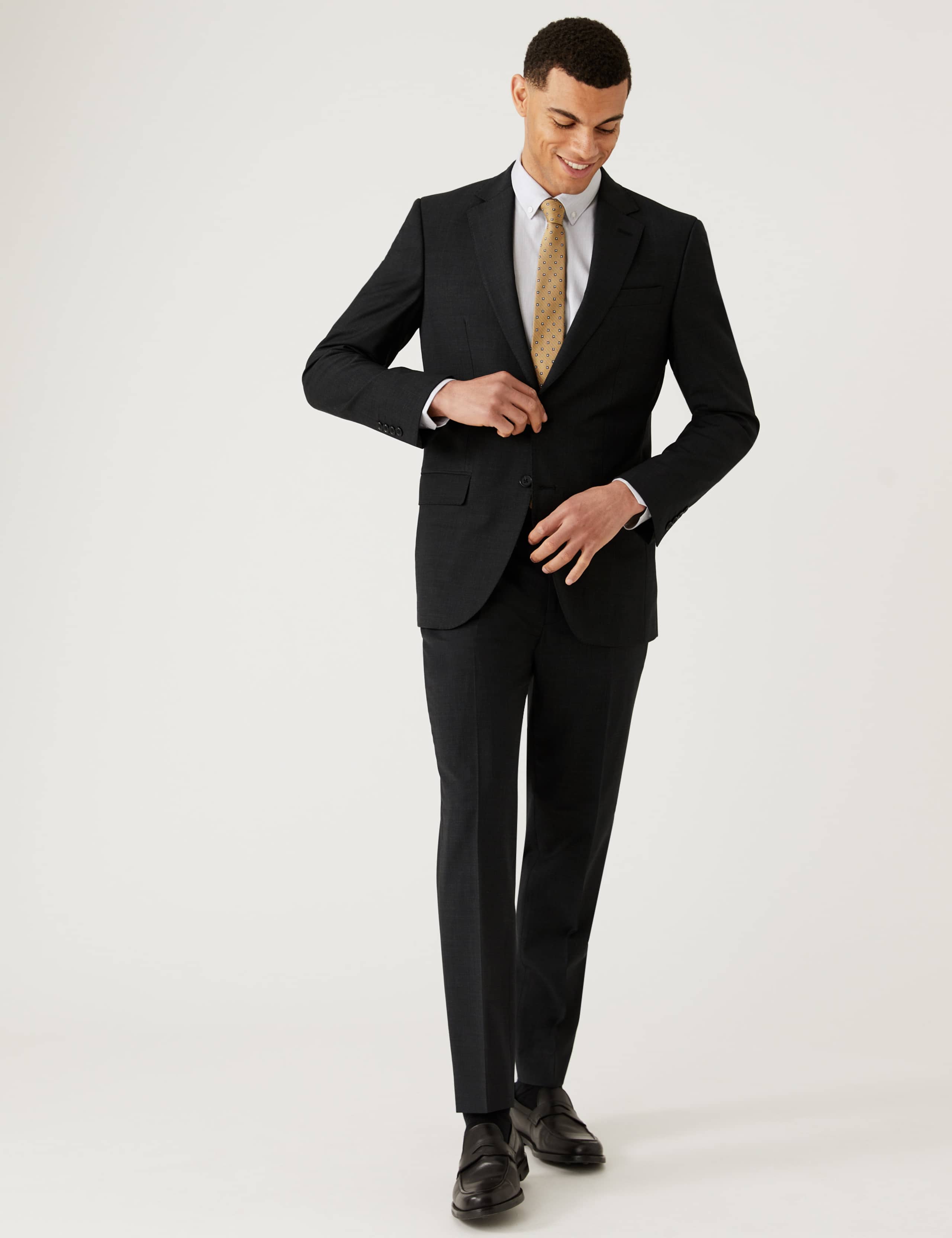 The Ultimate Regular Fit Suit 3 of 8