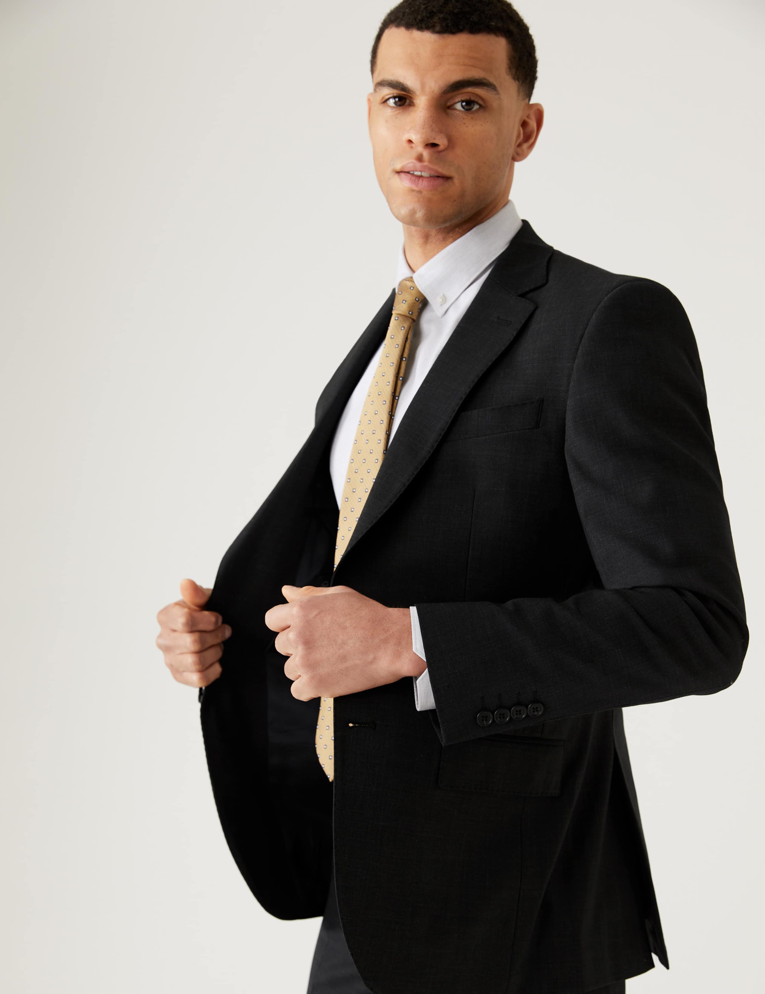 The Ultimate Regular Fit Suit 1 of 8