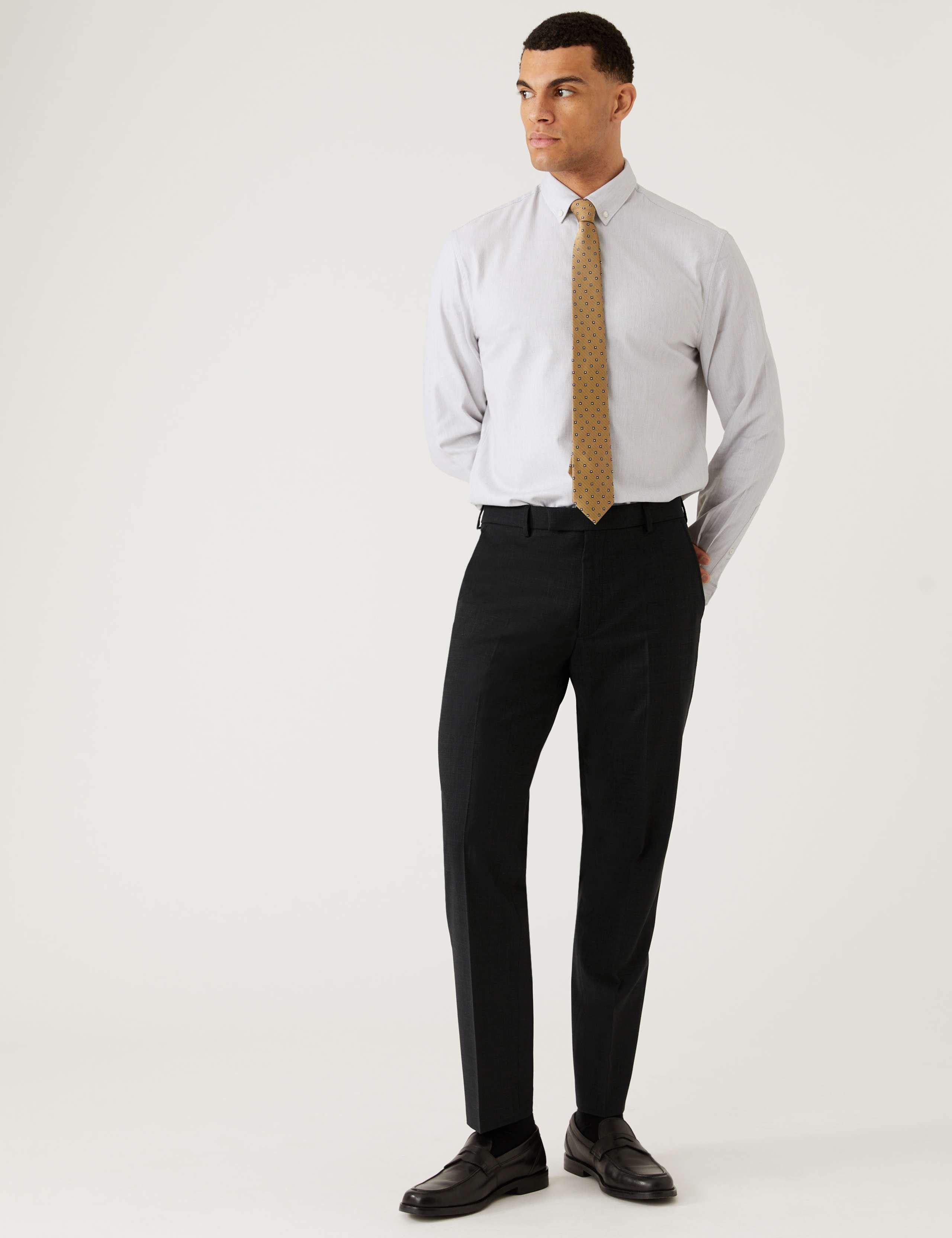The Ultimate Regular Fit Suit 7 of 8
