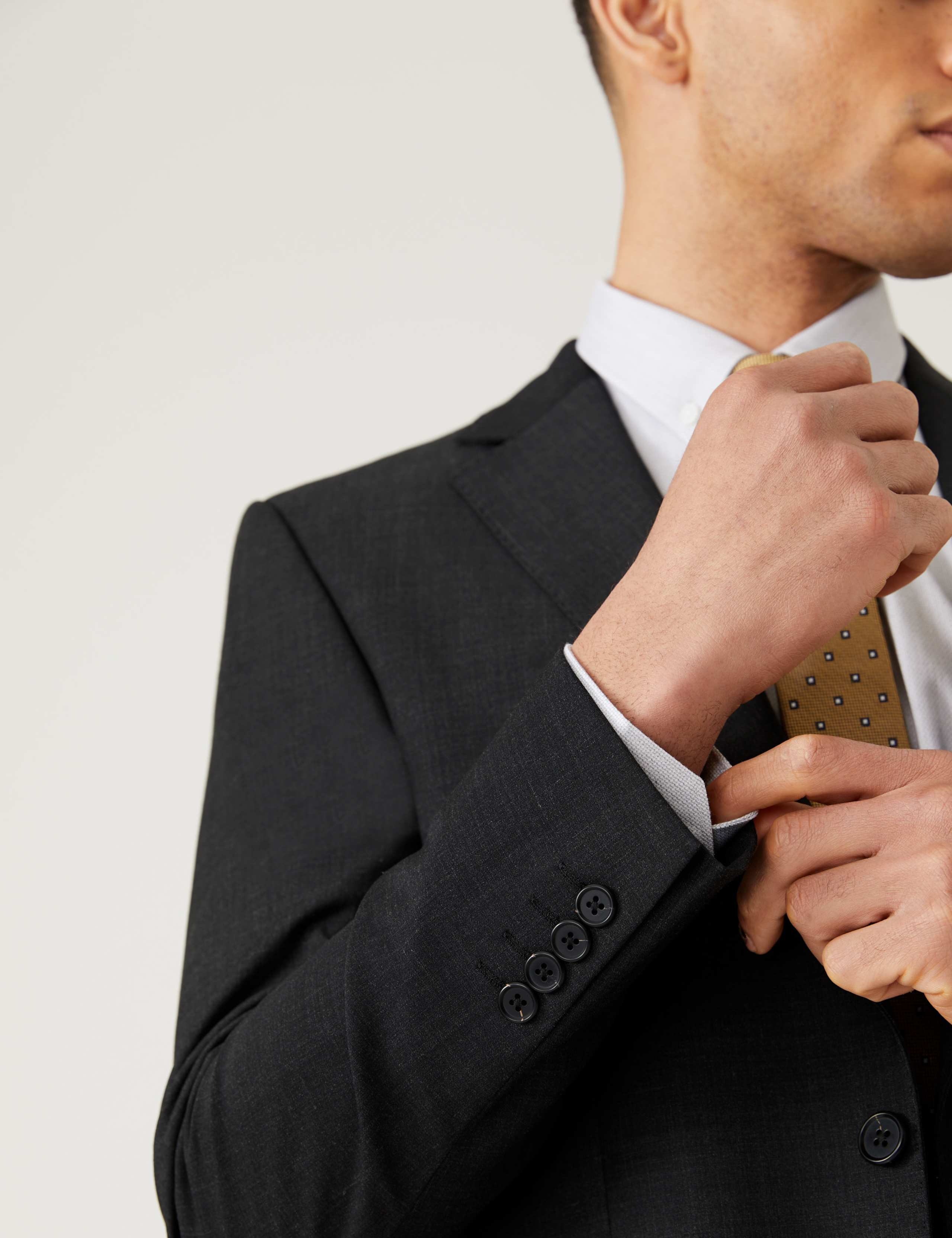 The Ultimate Regular Fit Suit 5 of 8
