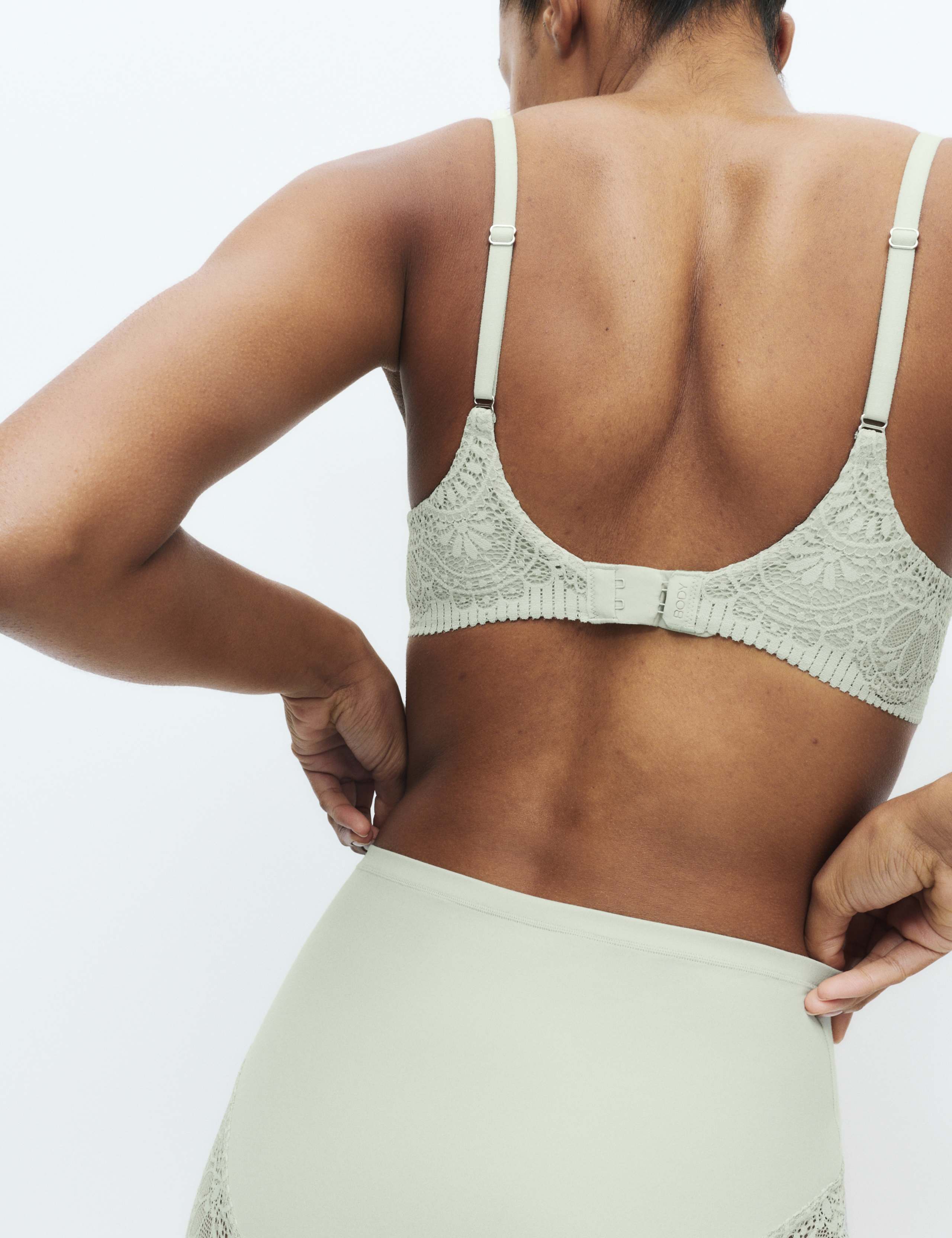 Body Soft™ Wired Plunge T-Shirt Bra Set A-E 4 of 6