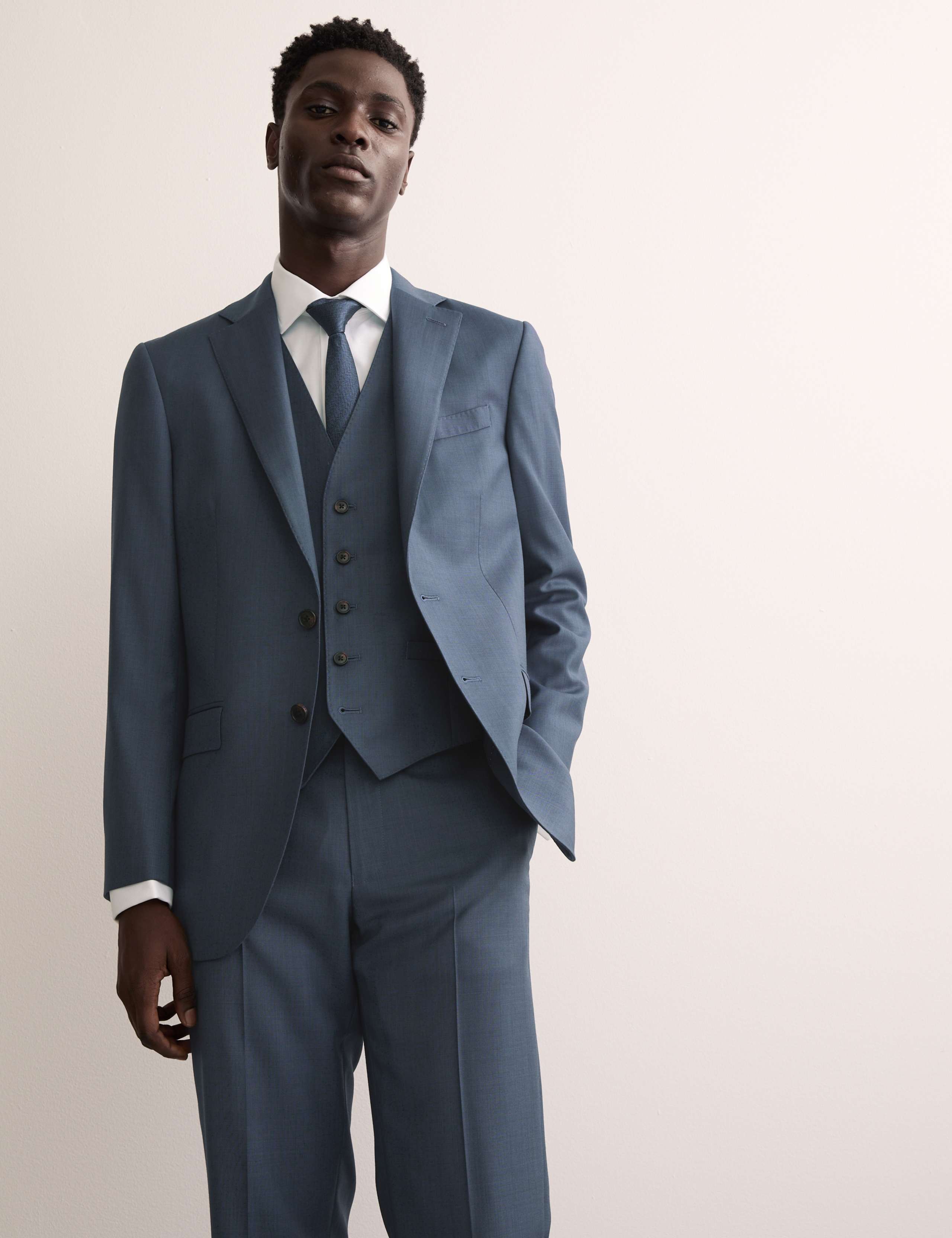 Tailored Fit Italian Wool Sharkskin Suit