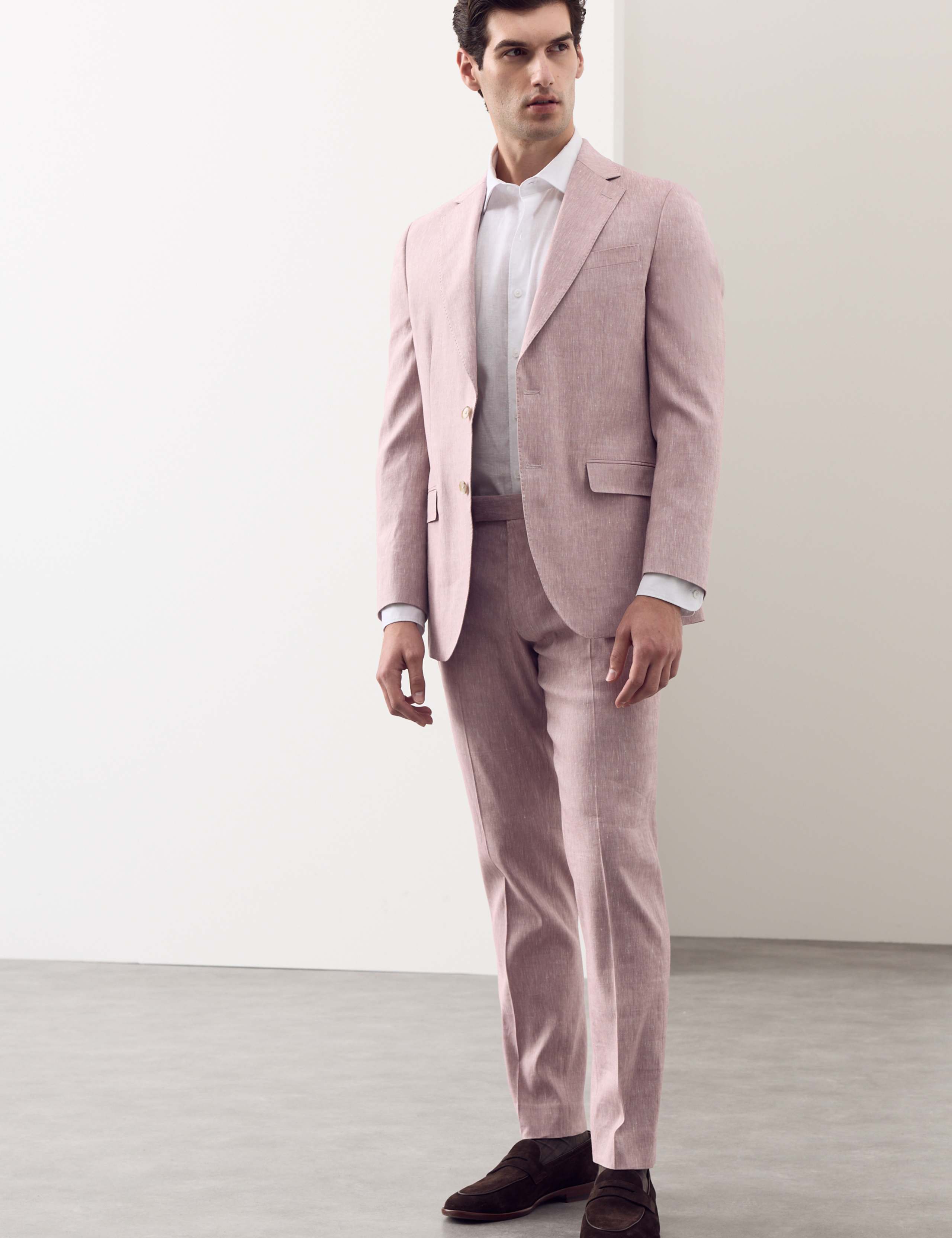 2 Piece Tailored Fit Italian Performance Linen Blend Suit