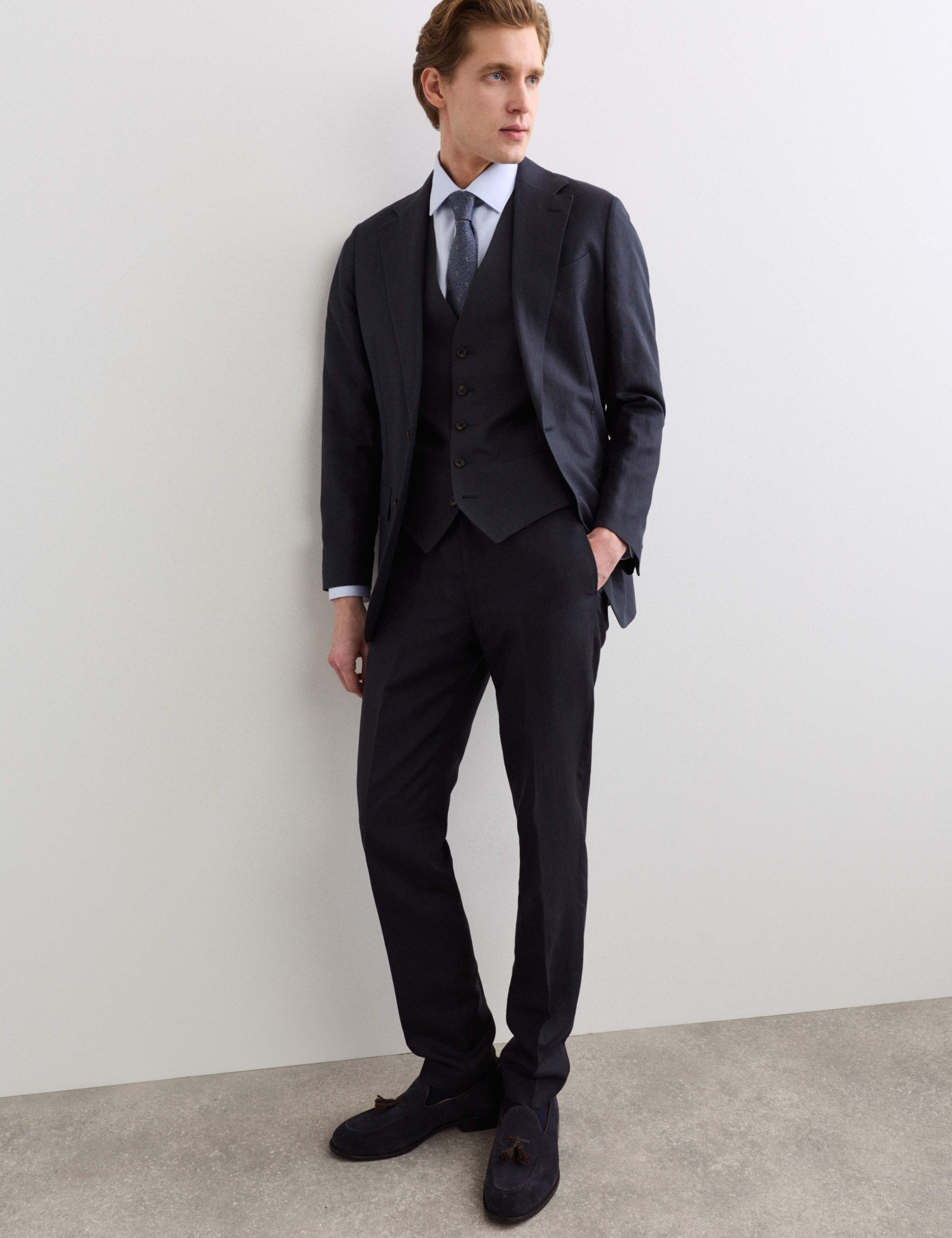 3 Piece Tailored Fit Italian Silk & Linen Suit 5 of 6