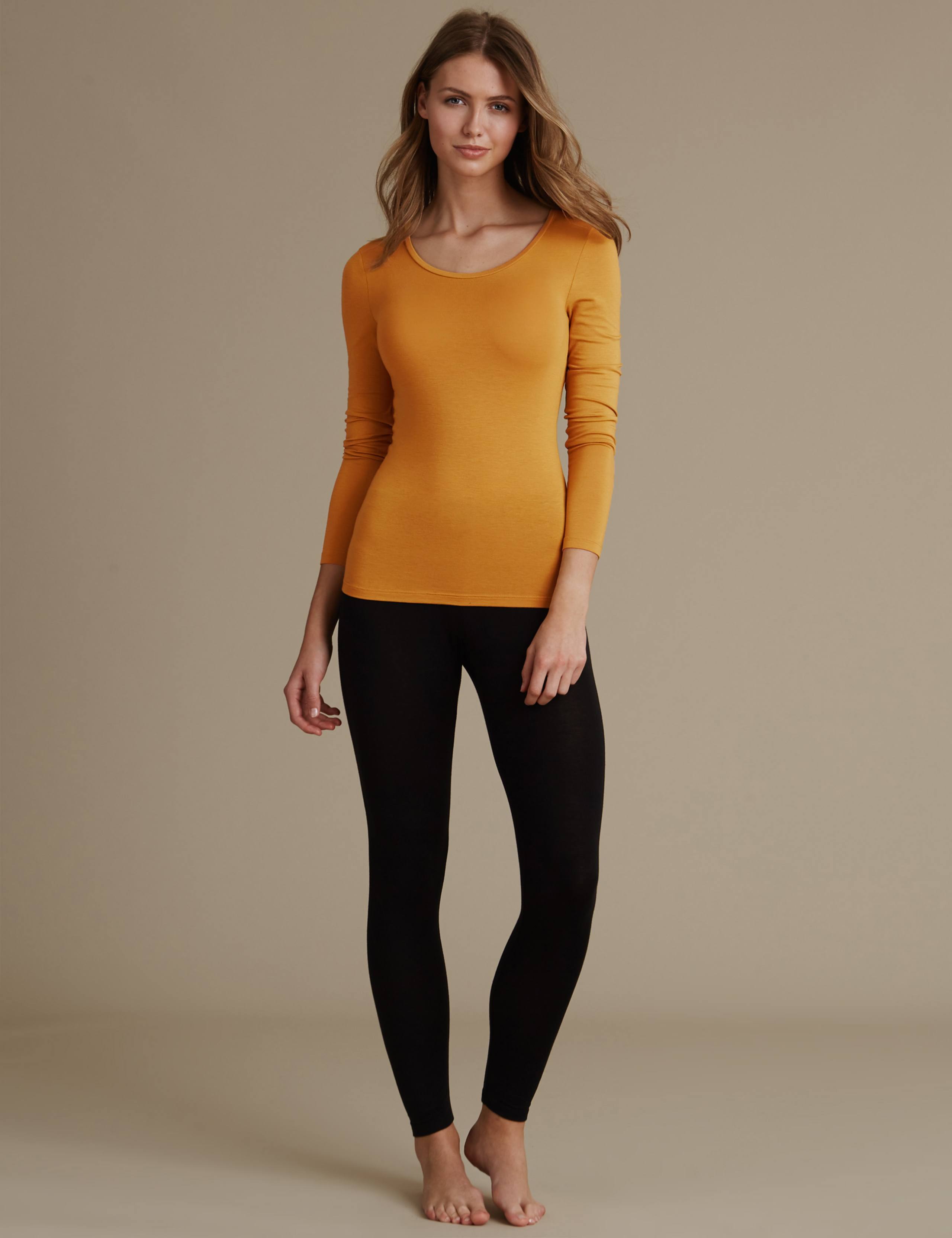 Heatgen™ Thermal Top & Leggings Set 1 of 1