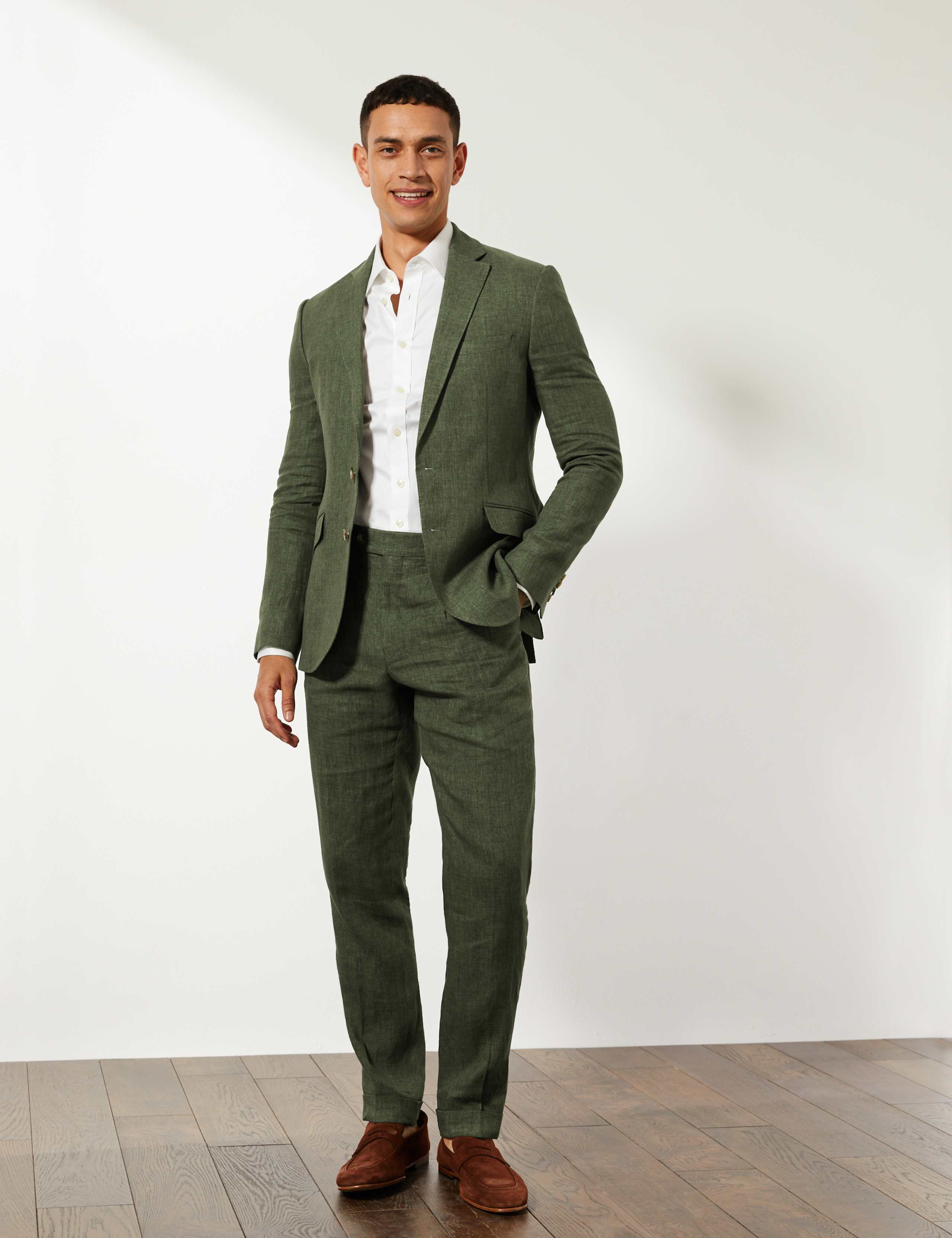 Tailored Fit Pure Linen 2 Piece Suit 3 of 7