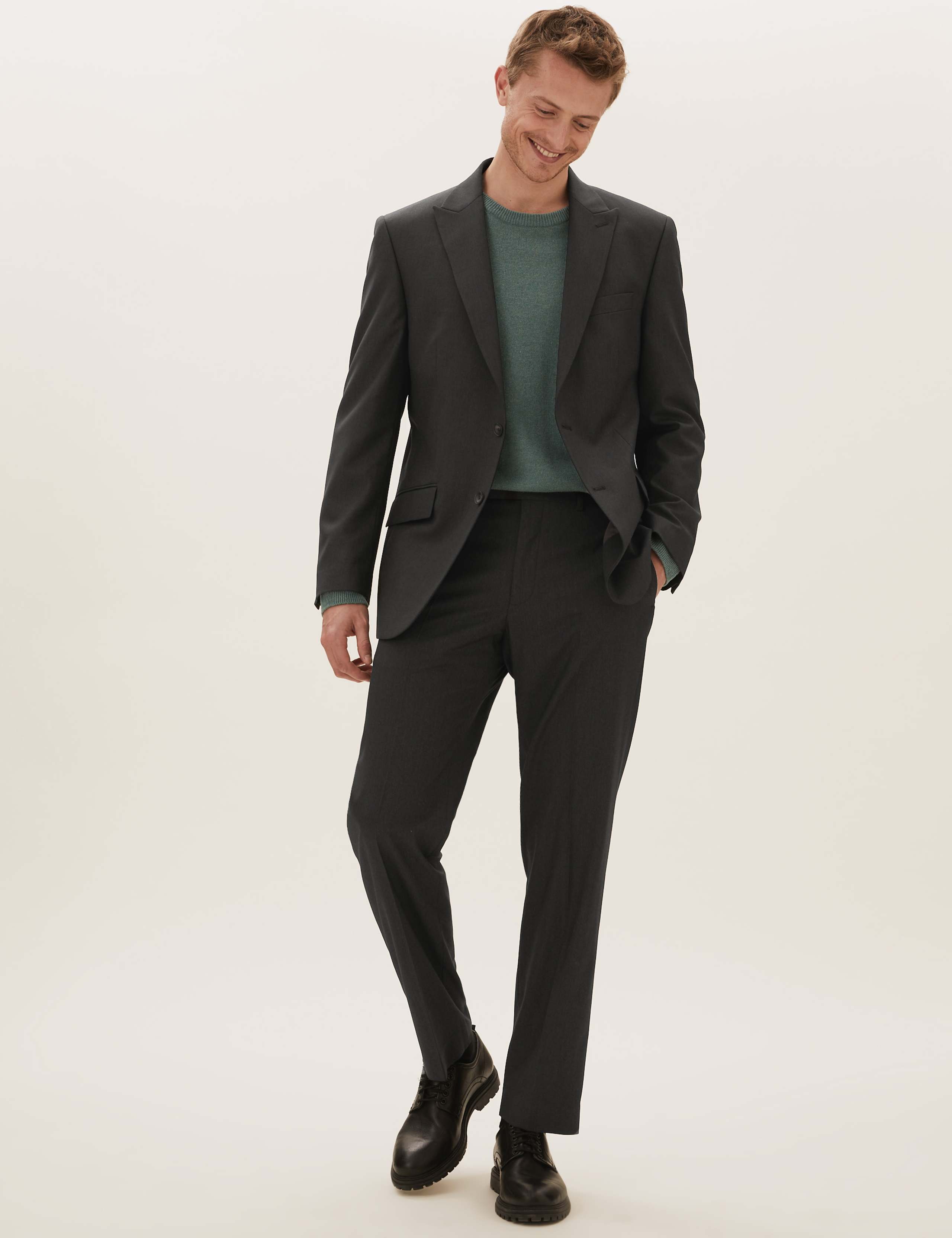 Regular Fit Stretch Suit 4 of 8