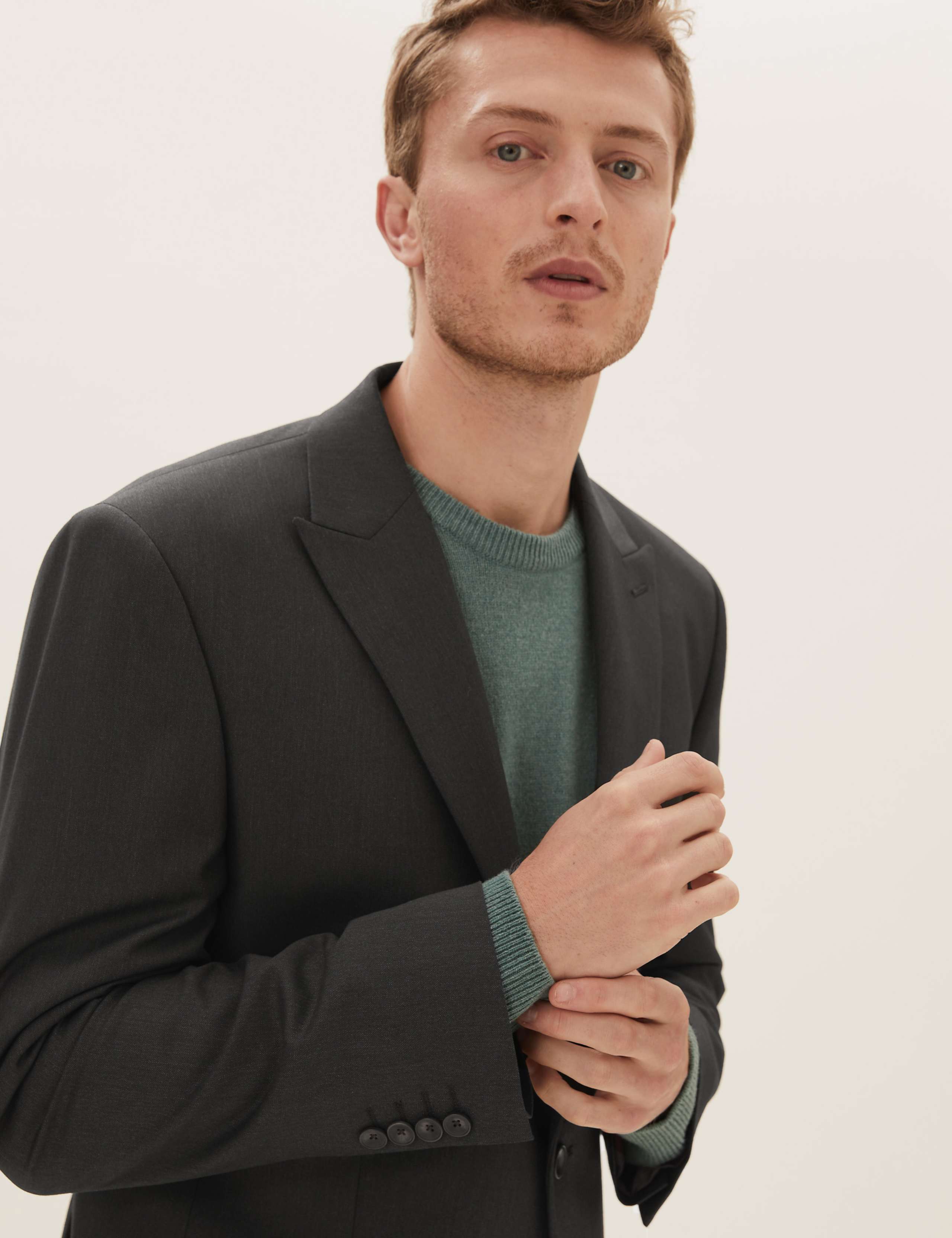 Regular Fit Stretch Suit 6 of 8