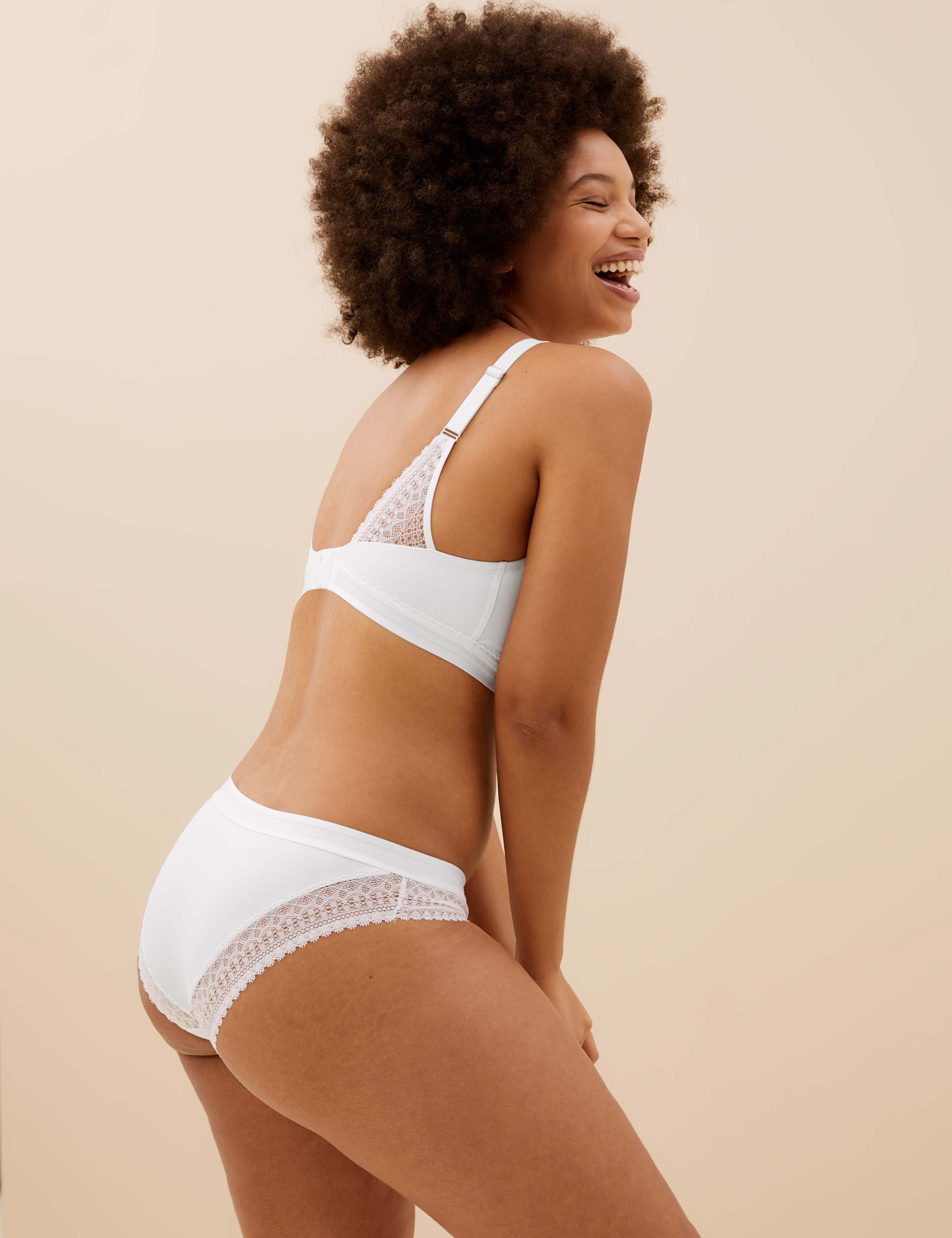 Cool Comfort™ Cotton Rich Non Wired Bra Set A-E 1 of 1