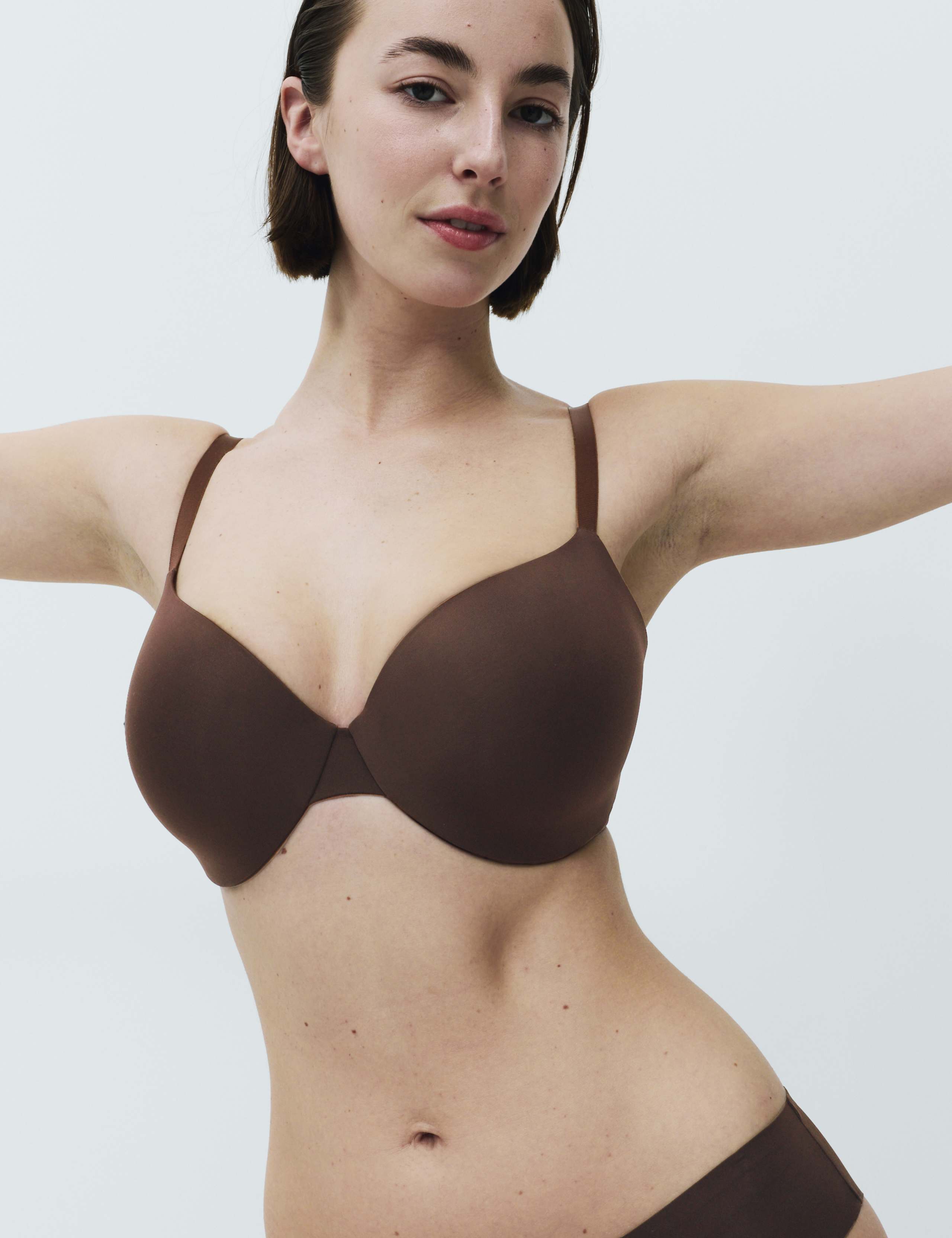 Body Invisibles™ Wired Demi Cup Bra Set F+ 2 of 6