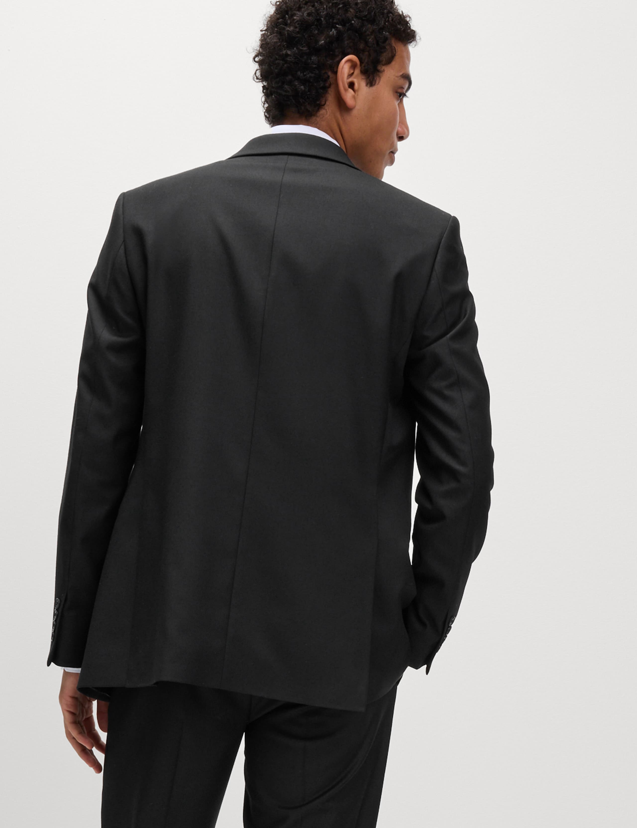Regular Fit Stretch Suit 2 of 6
