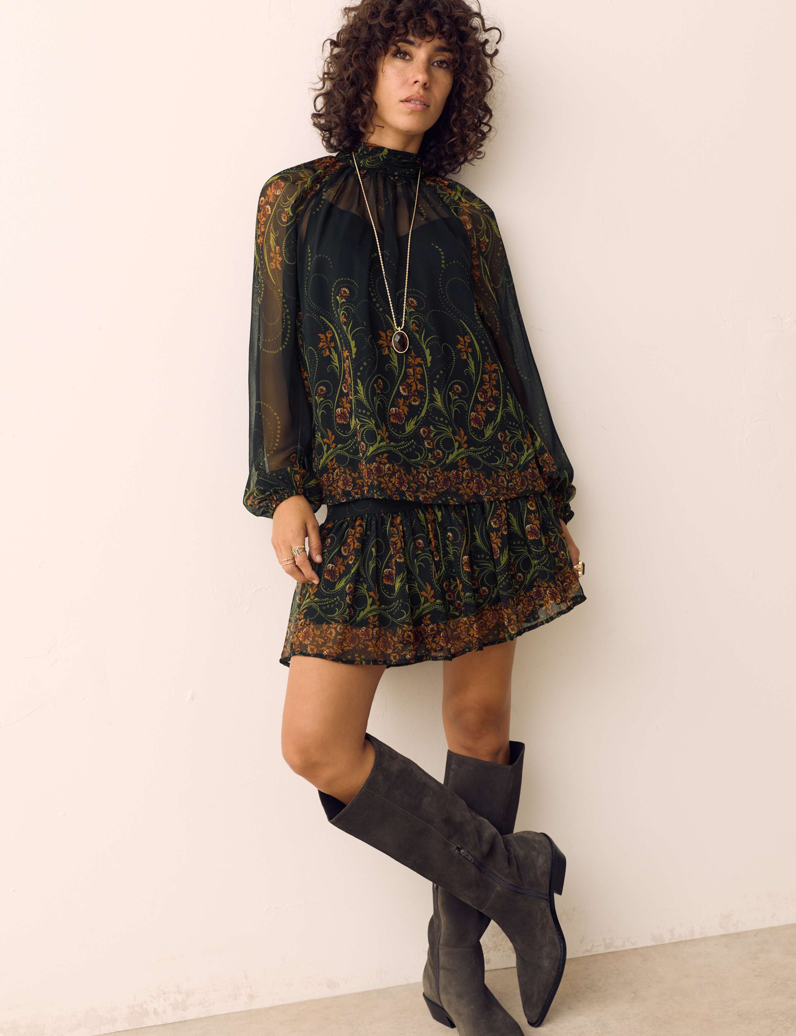 Floral Print Blouse & Skirt Set