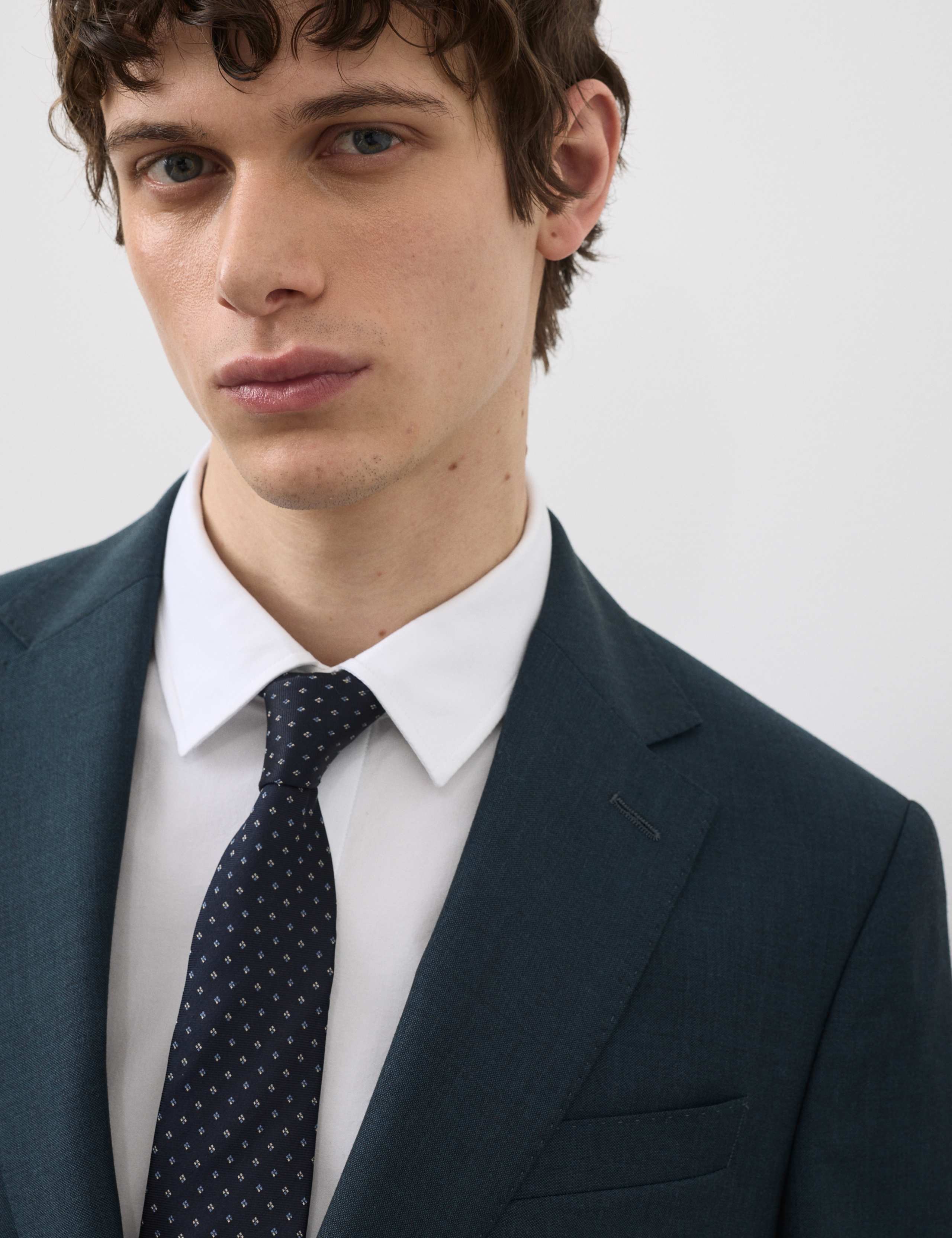 2 Piece Tailored Fit Wool Rich Suit 6 of 6