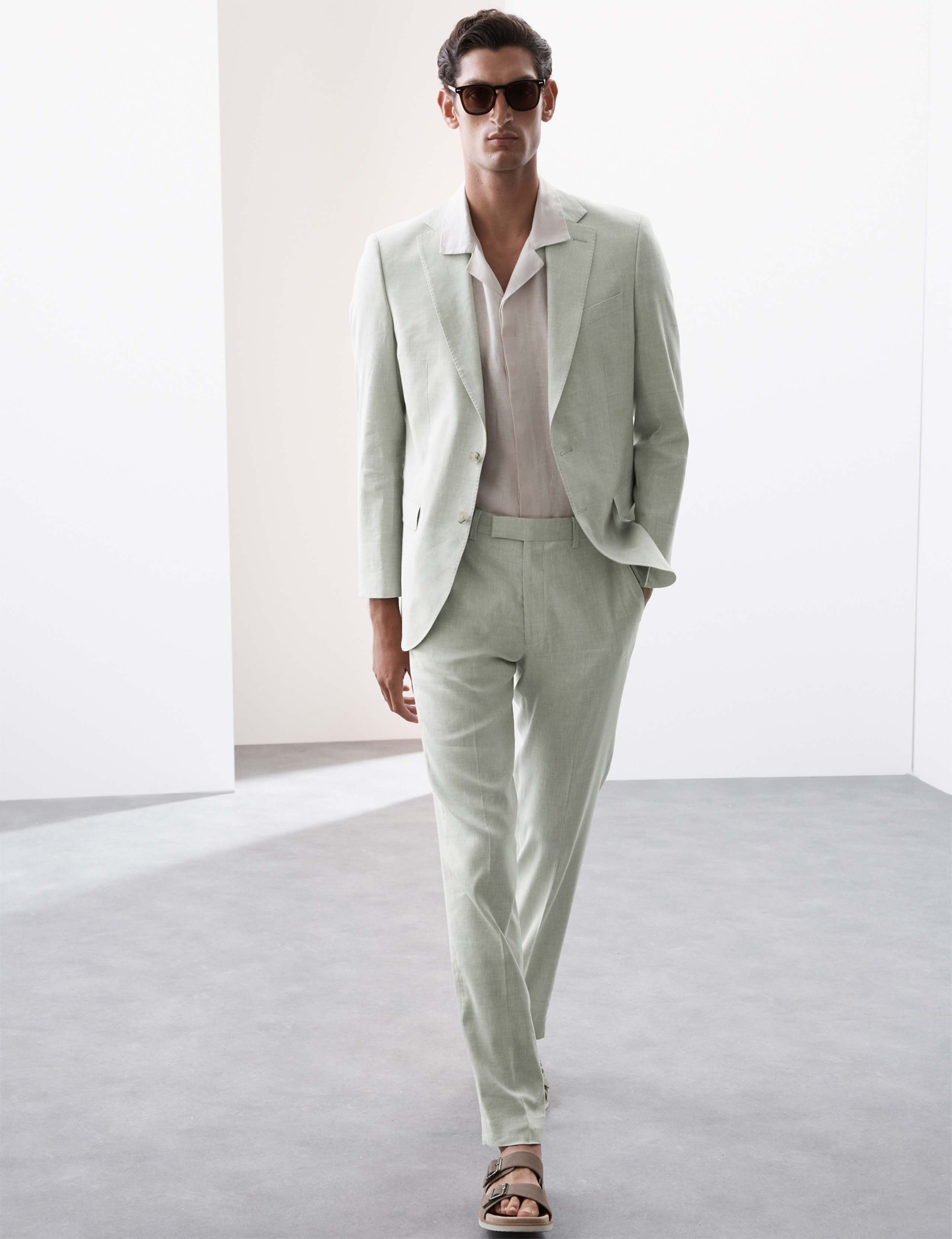 Tailored Fit Italian Performance Linen Blend Suit