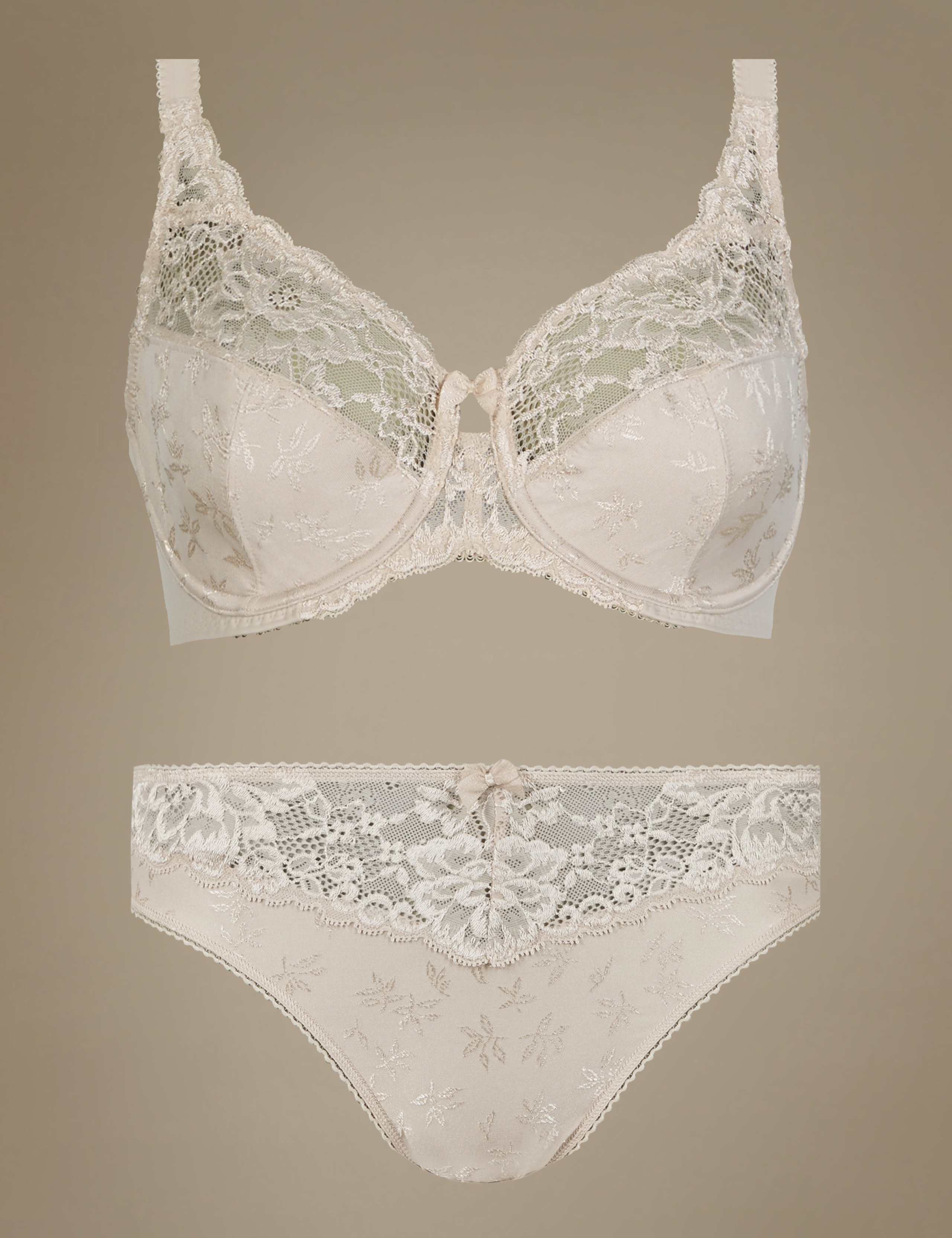 Floral Jacquard Set with Underwired Full Cup DD-H 1 of 6